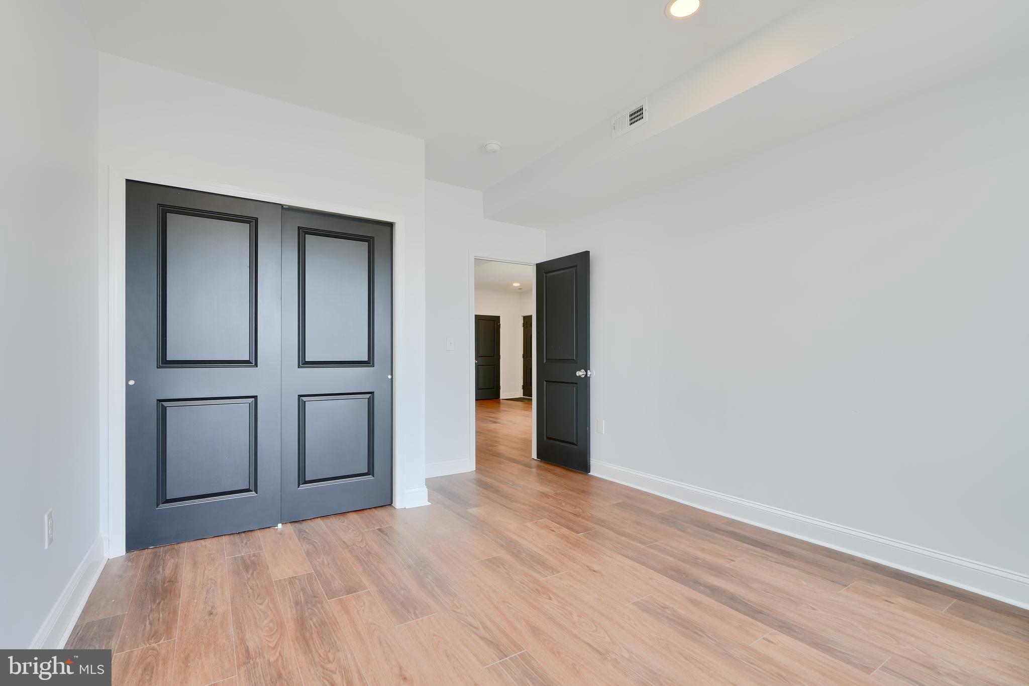 HAMPDEN HISTORIC DISTRICT - Residential Lease