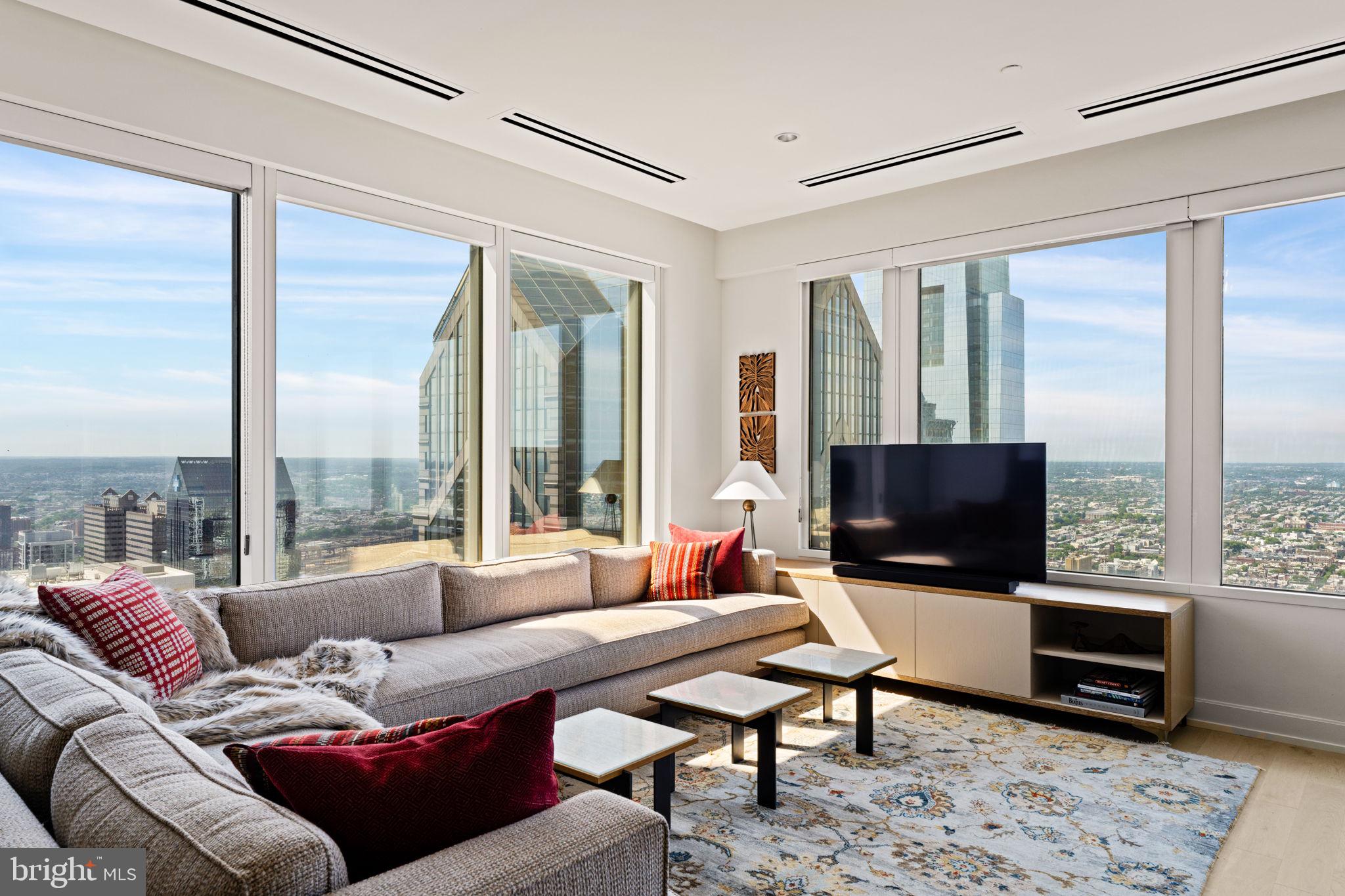 RITTENHOUSE SQUARE - Residential