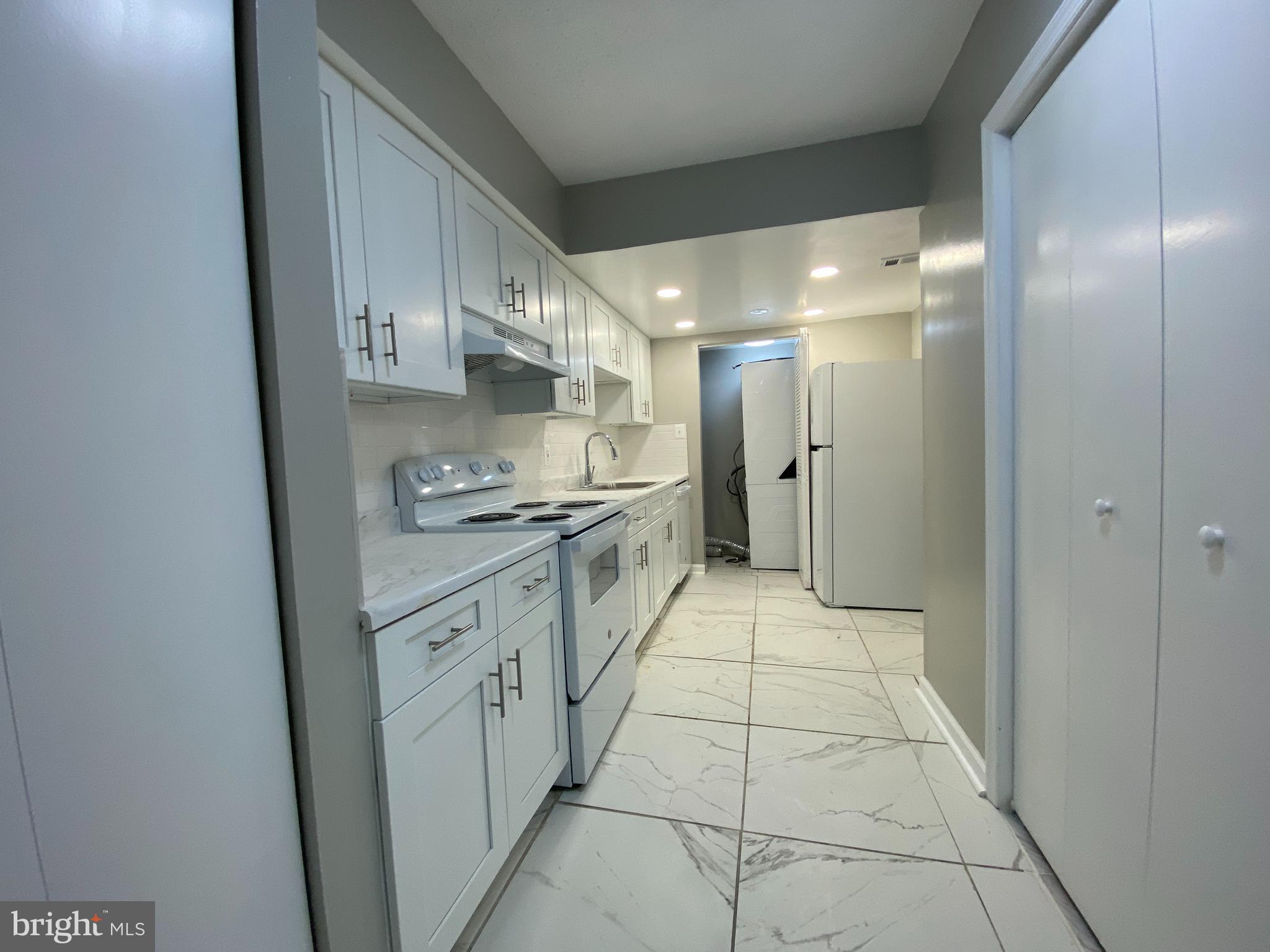 COUNTRYSIDE - Residential Lease