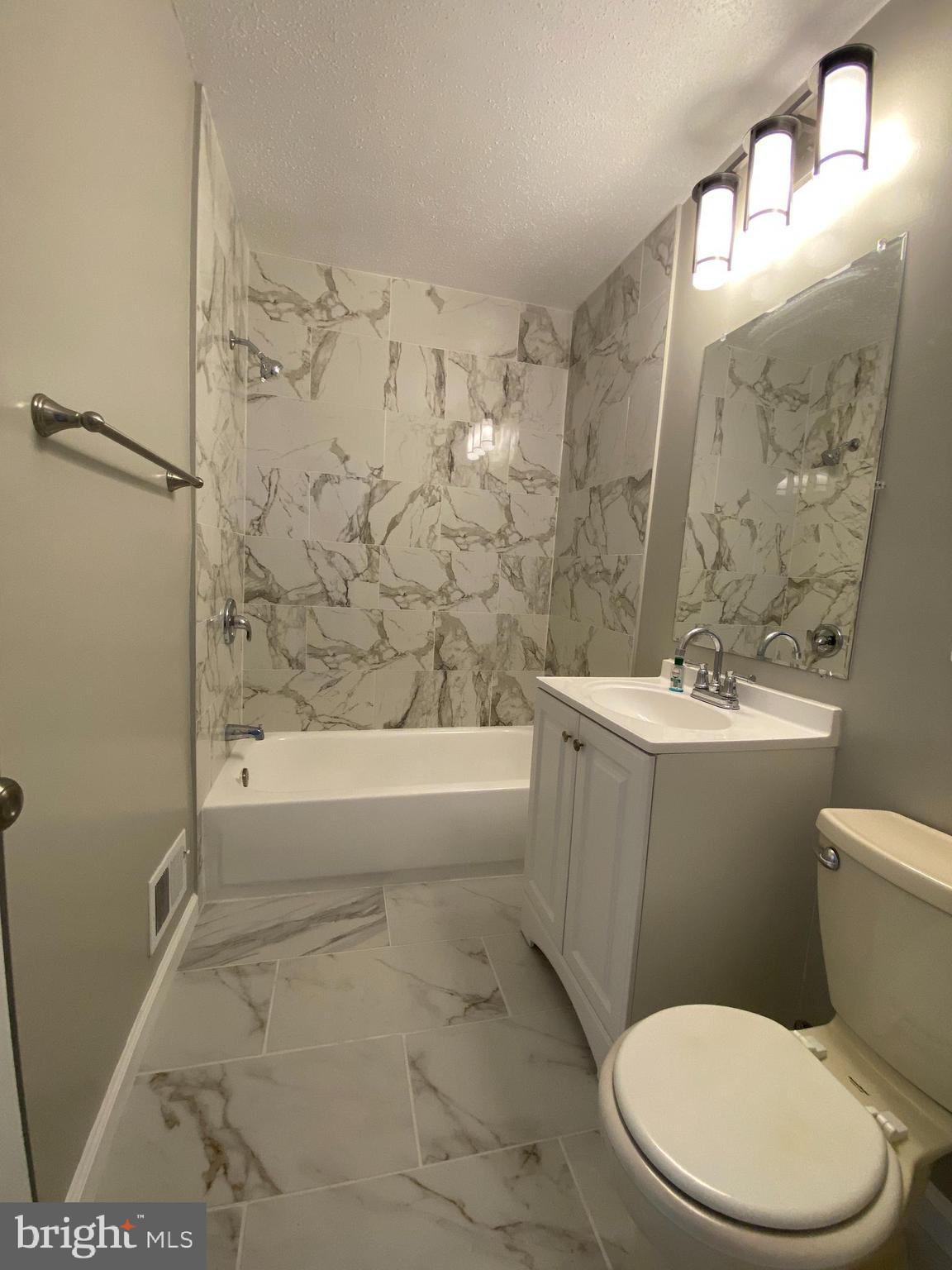 COUNTRYSIDE - Residential Lease