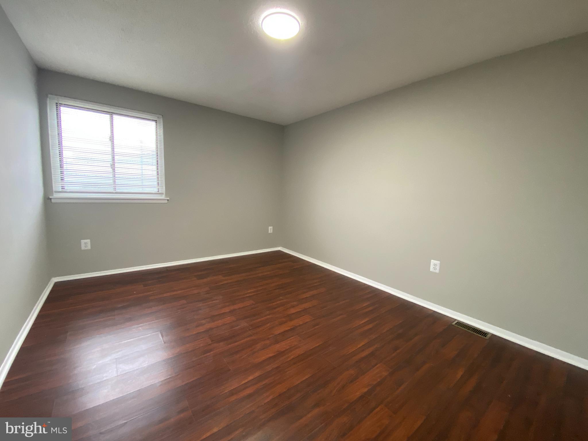 COUNTRYSIDE - Residential Lease