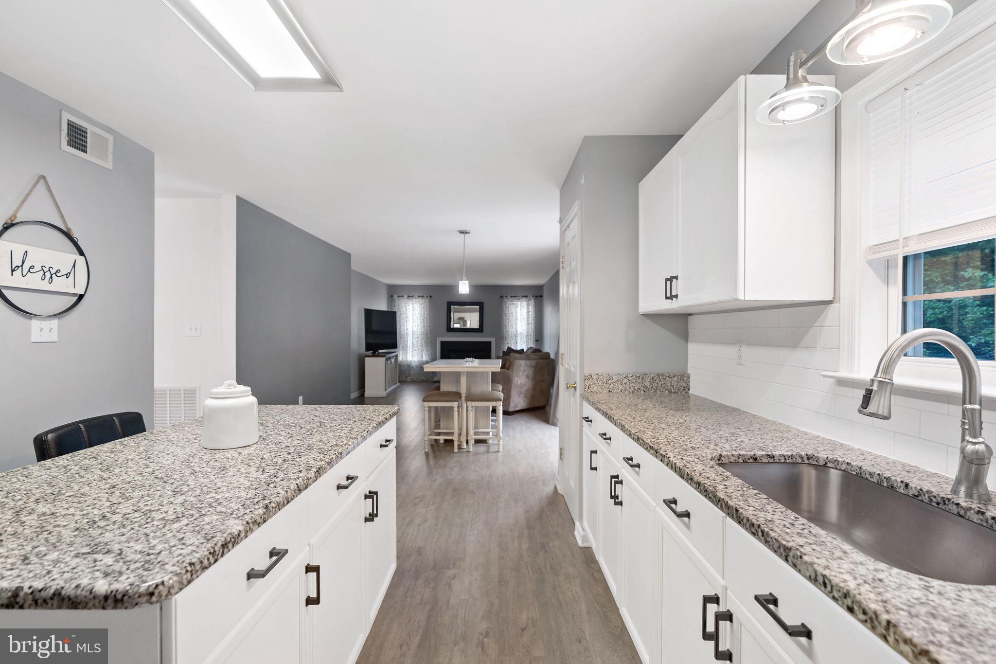 WOLFORD WOODS - Residential