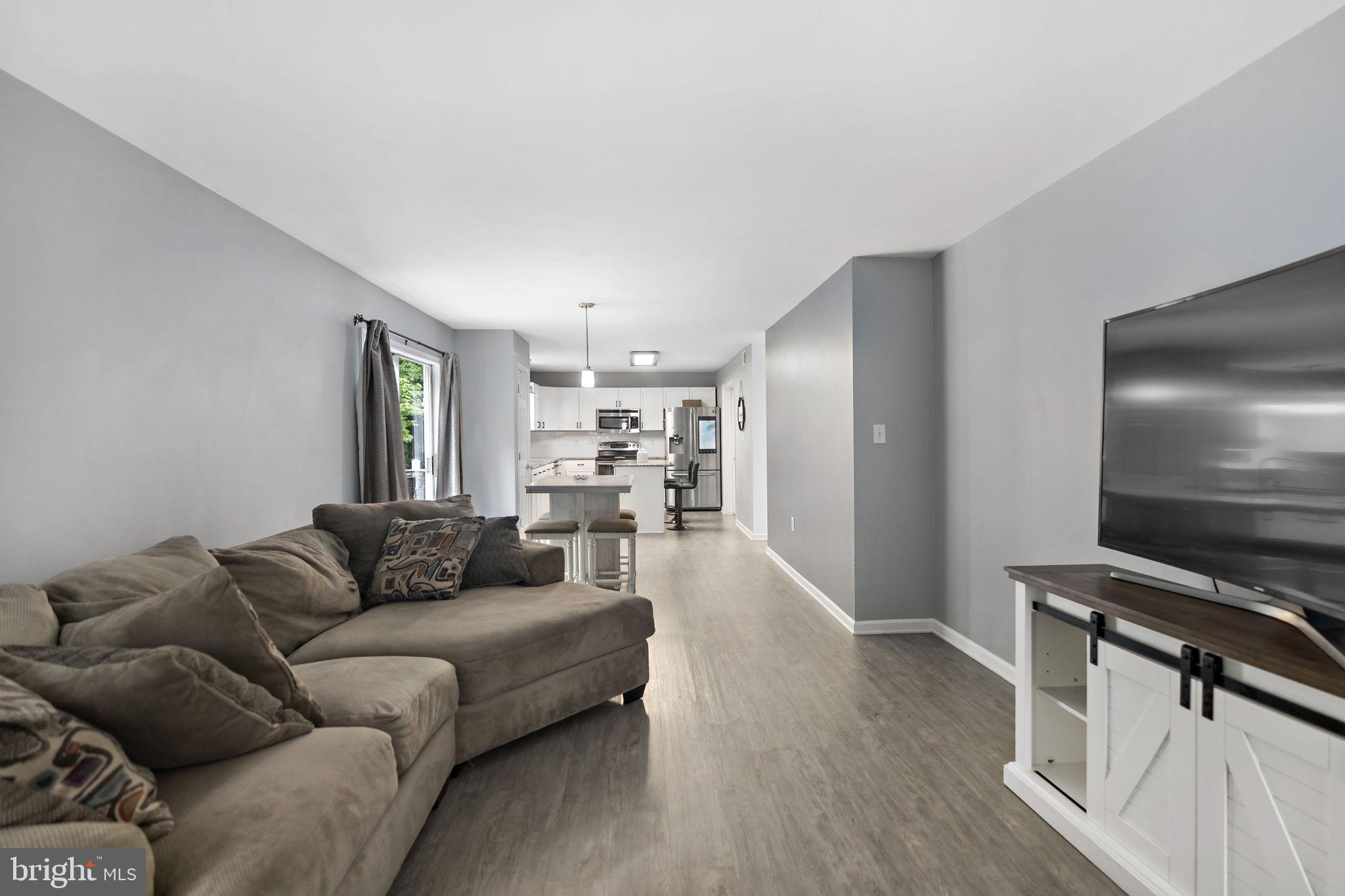 WOLFORD WOODS - Residential