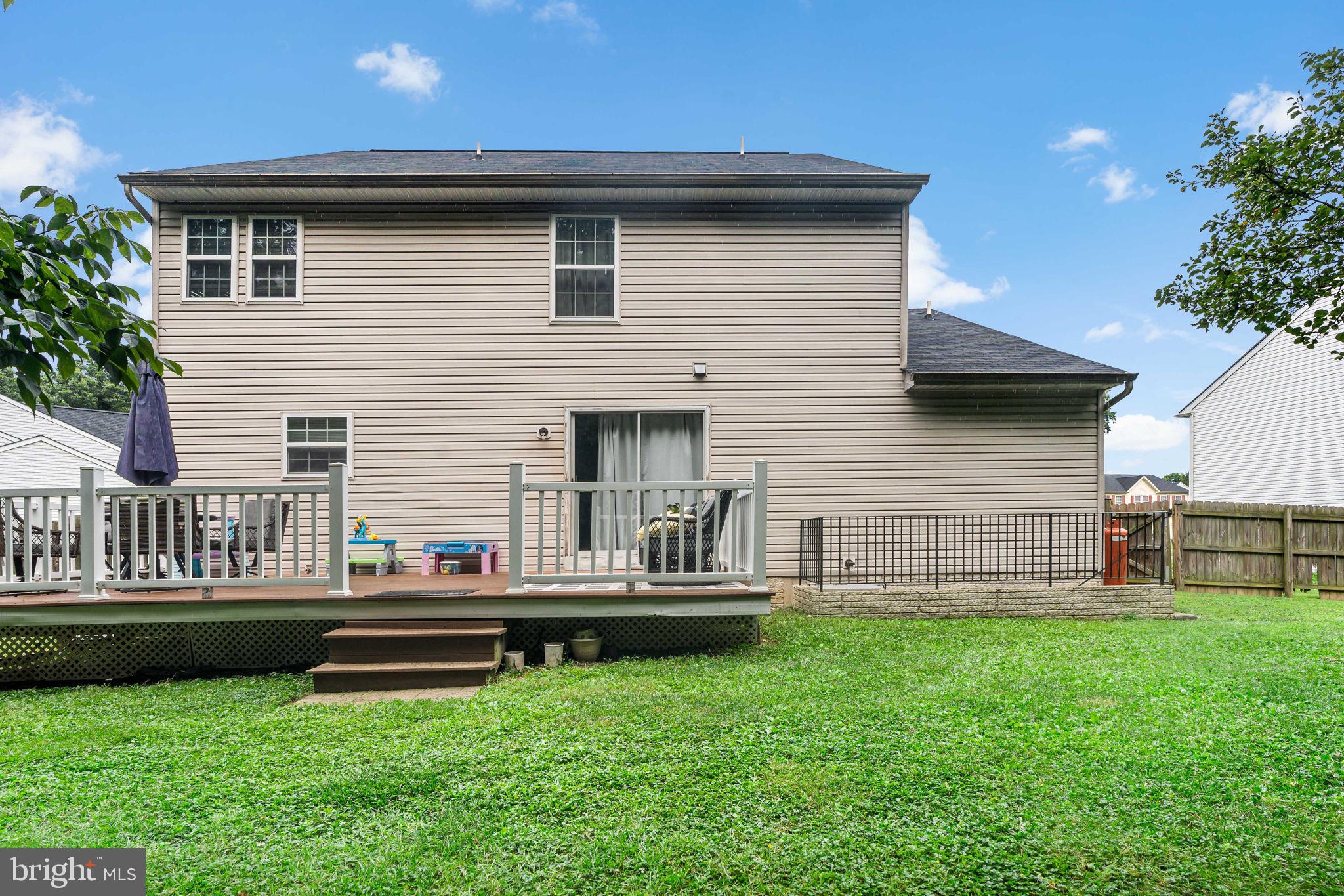 WOLFORD WOODS - Residential