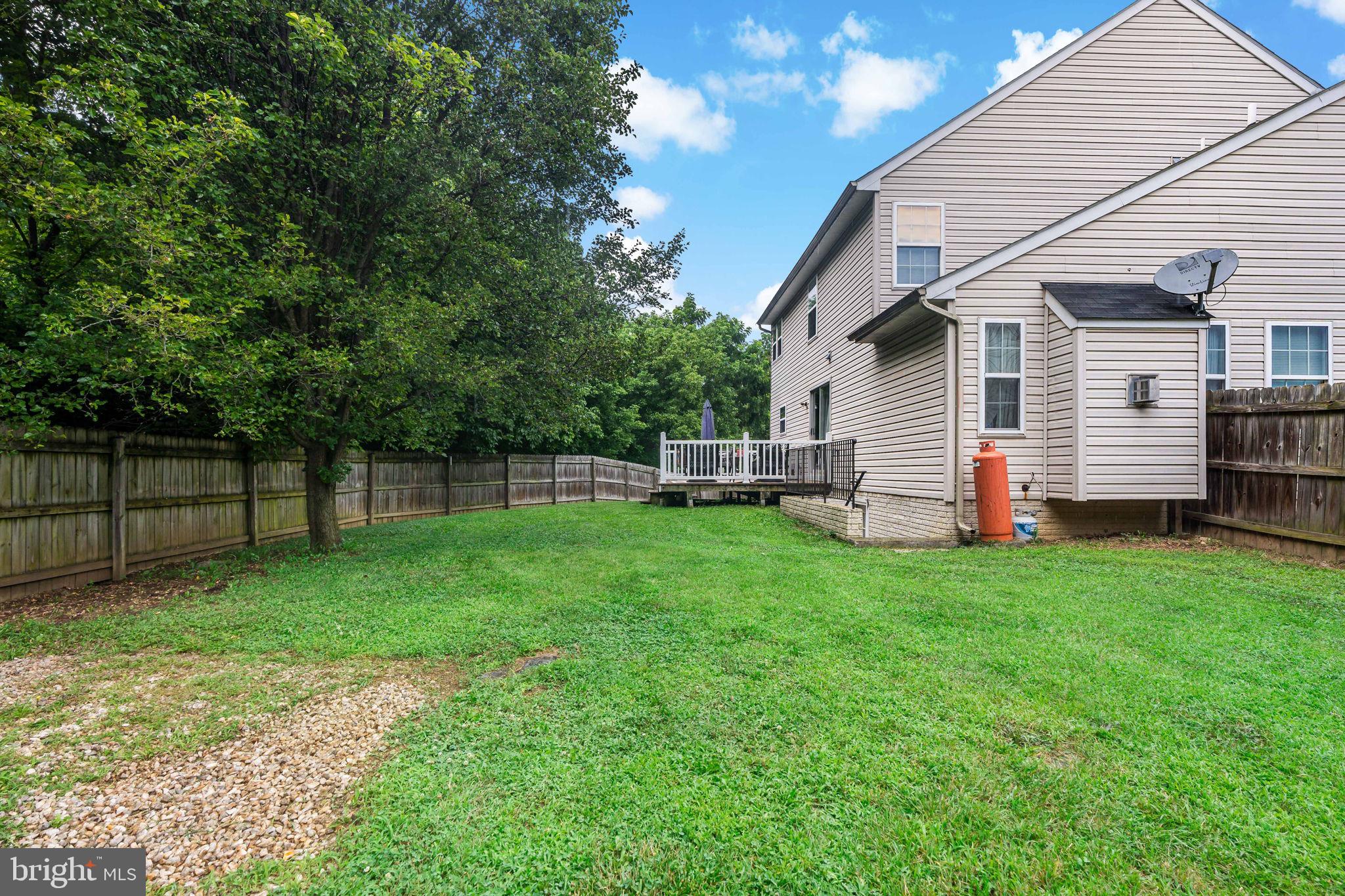 WOLFORD WOODS - Residential