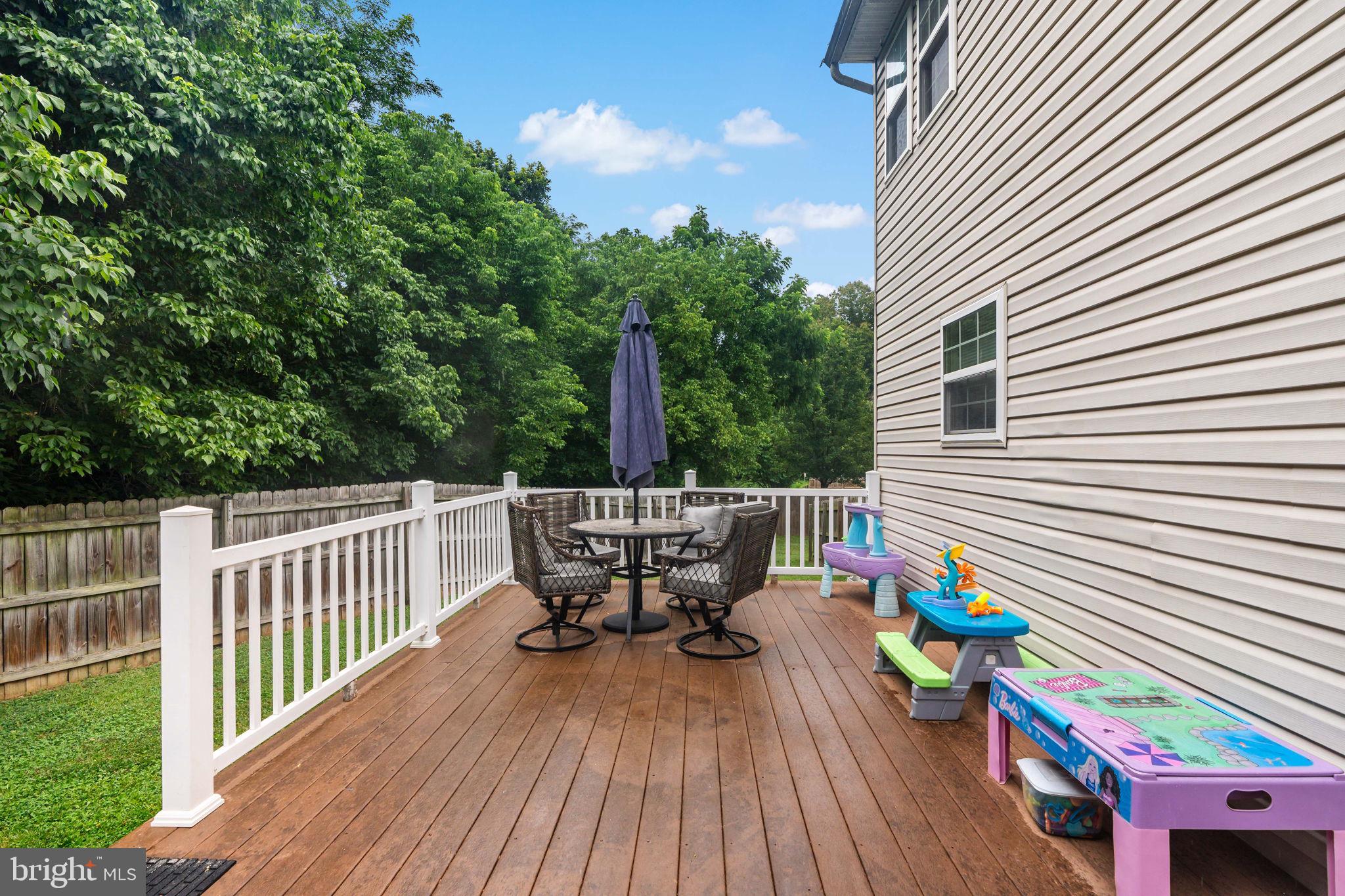 WOLFORD WOODS - Residential