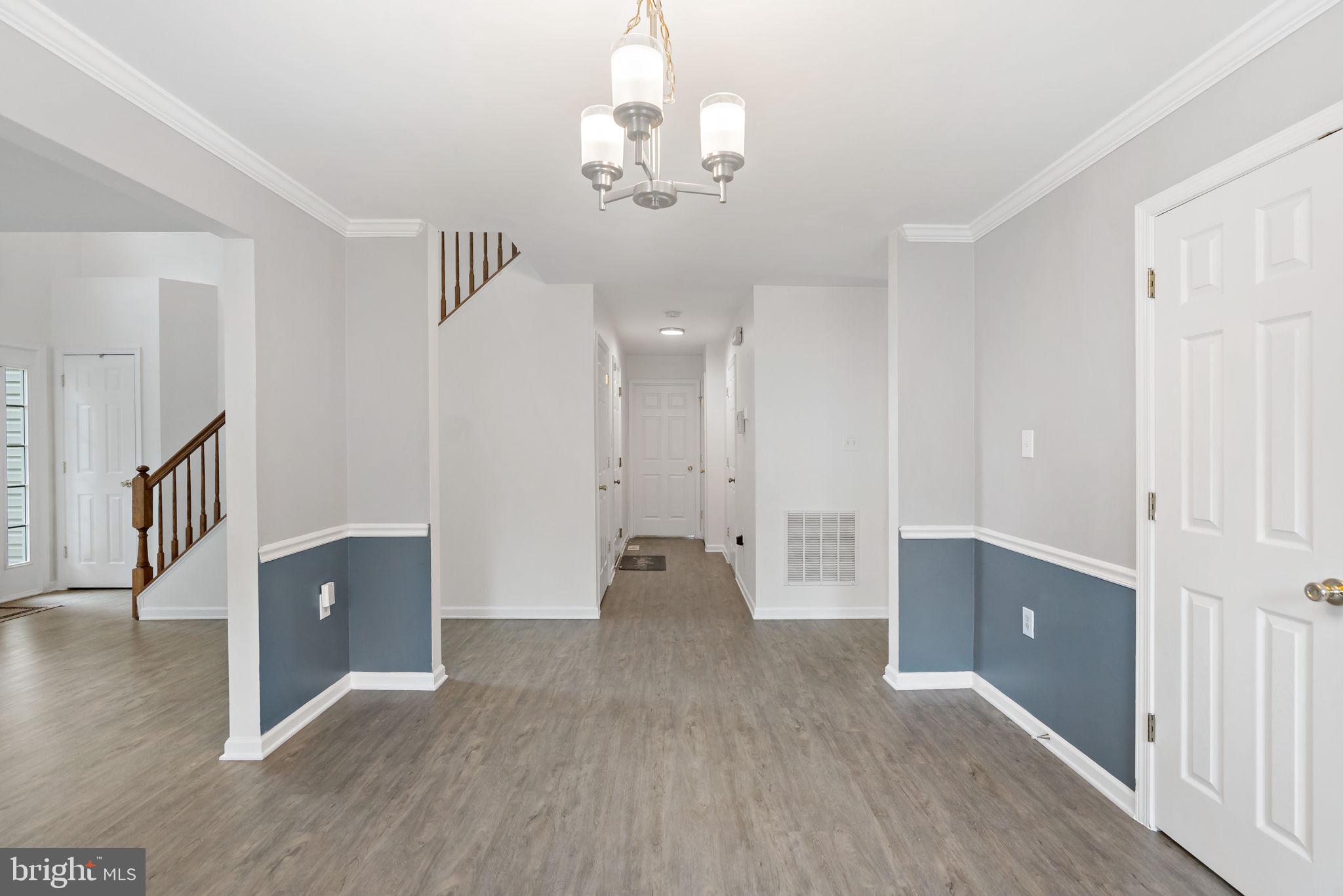 WOLFORD WOODS - Residential