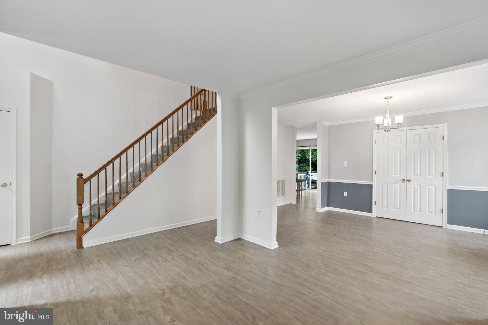 WOLFORD WOODS - Residential