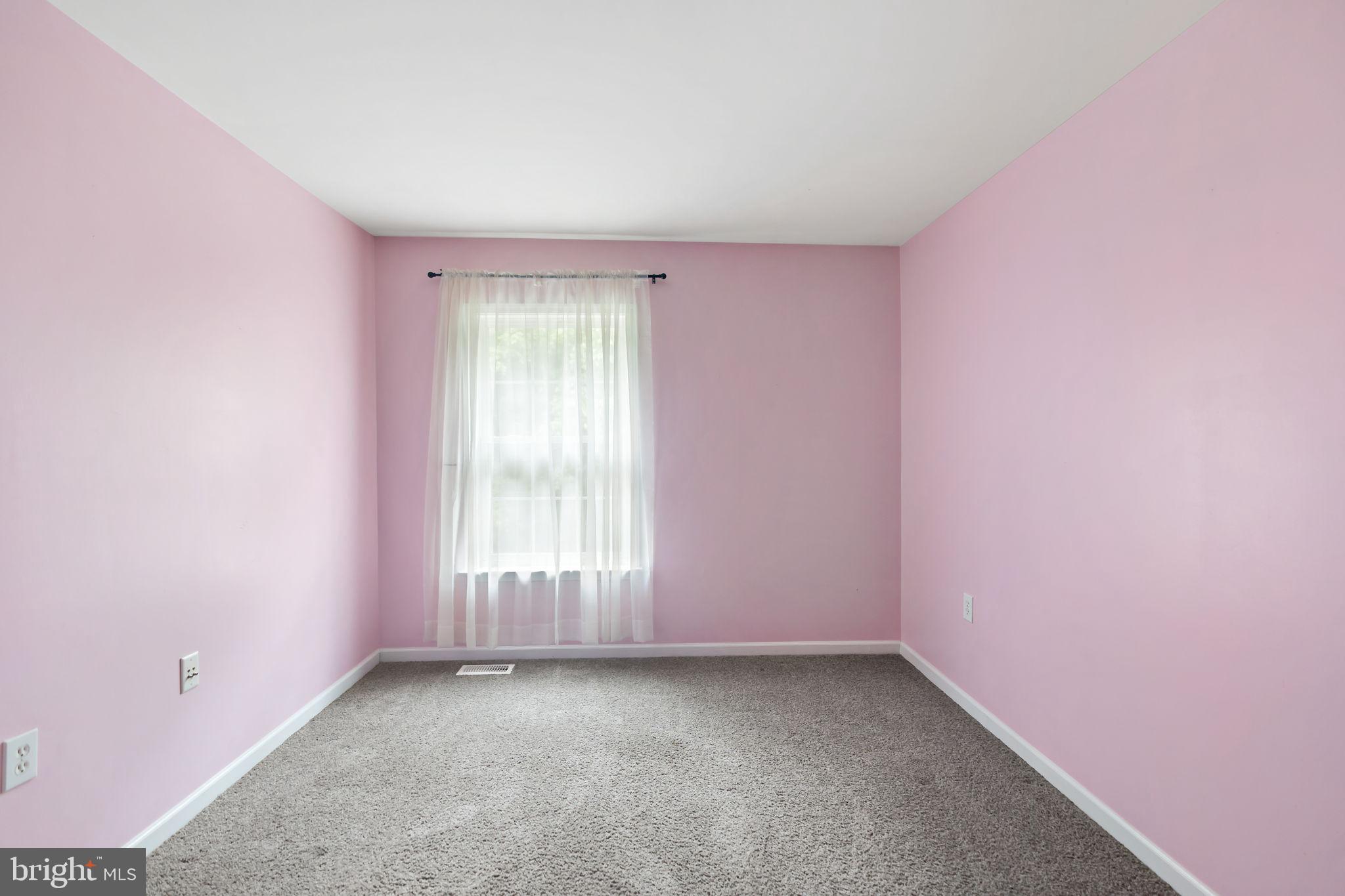 WOLFORD WOODS - Residential