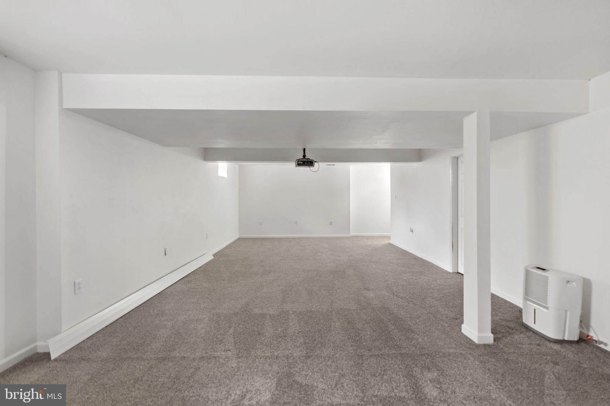 WOLFORD WOODS - Residential