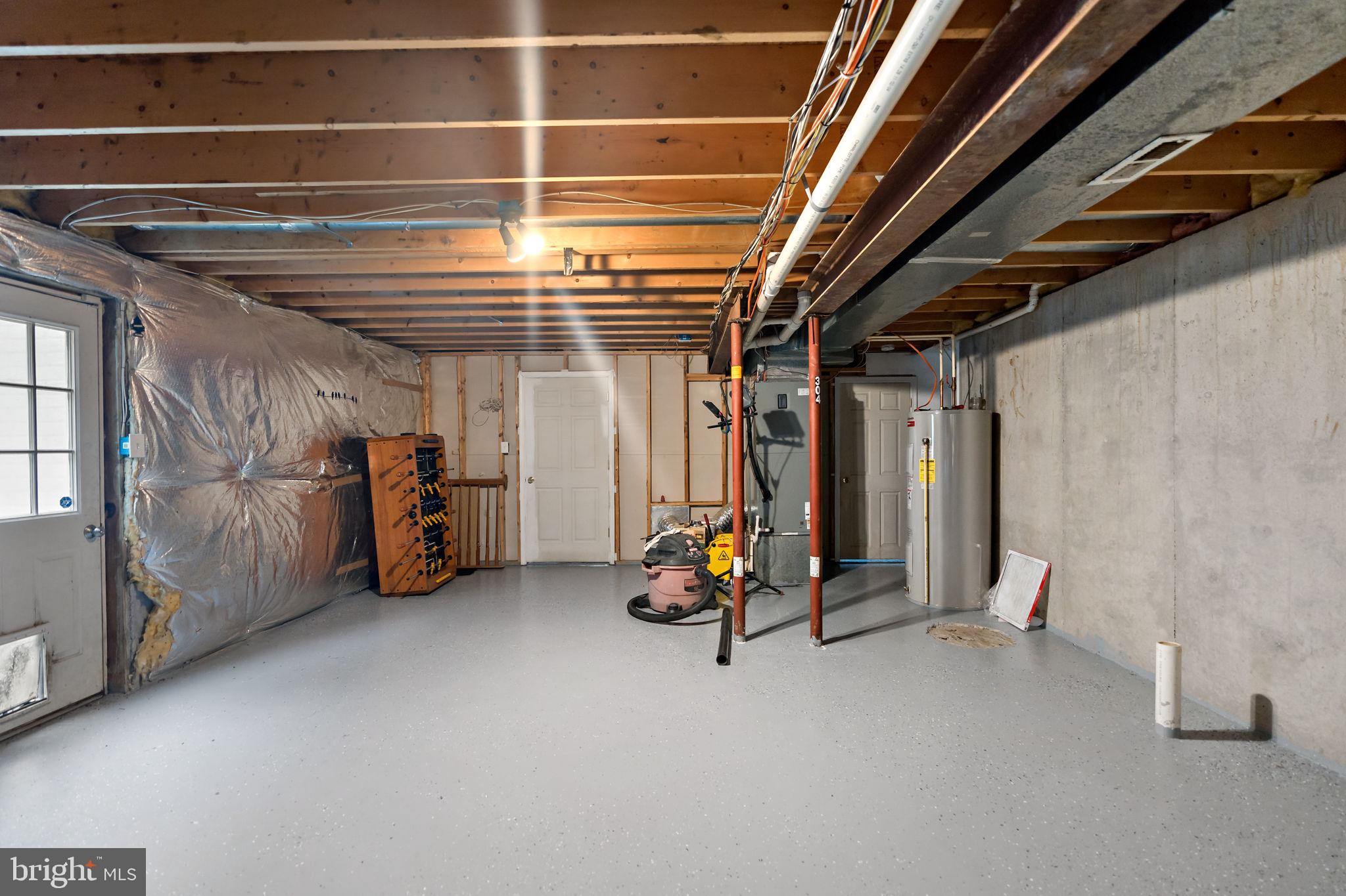 WOLFORD WOODS - Residential