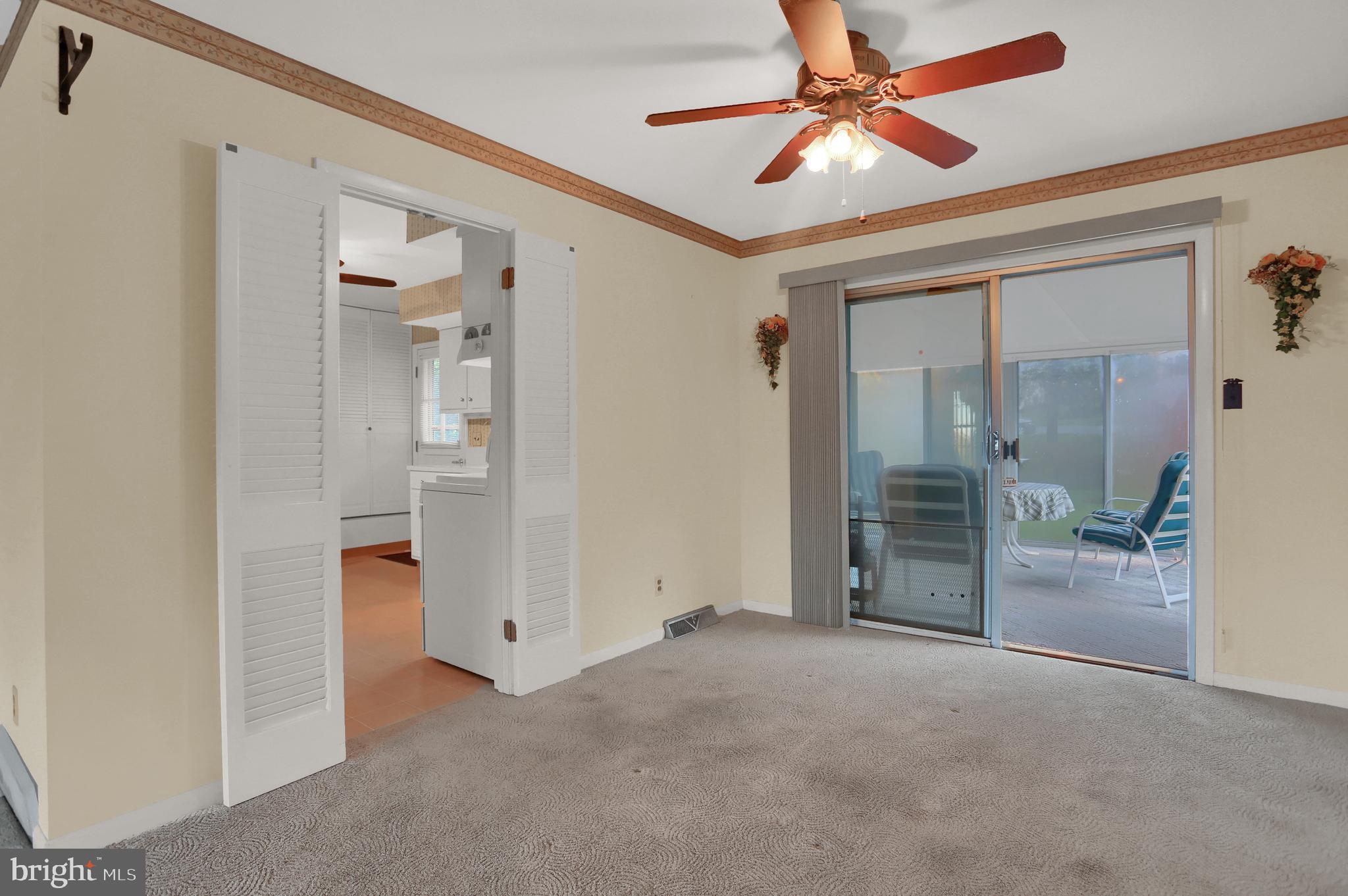 WOODLAND VIEW - Residential