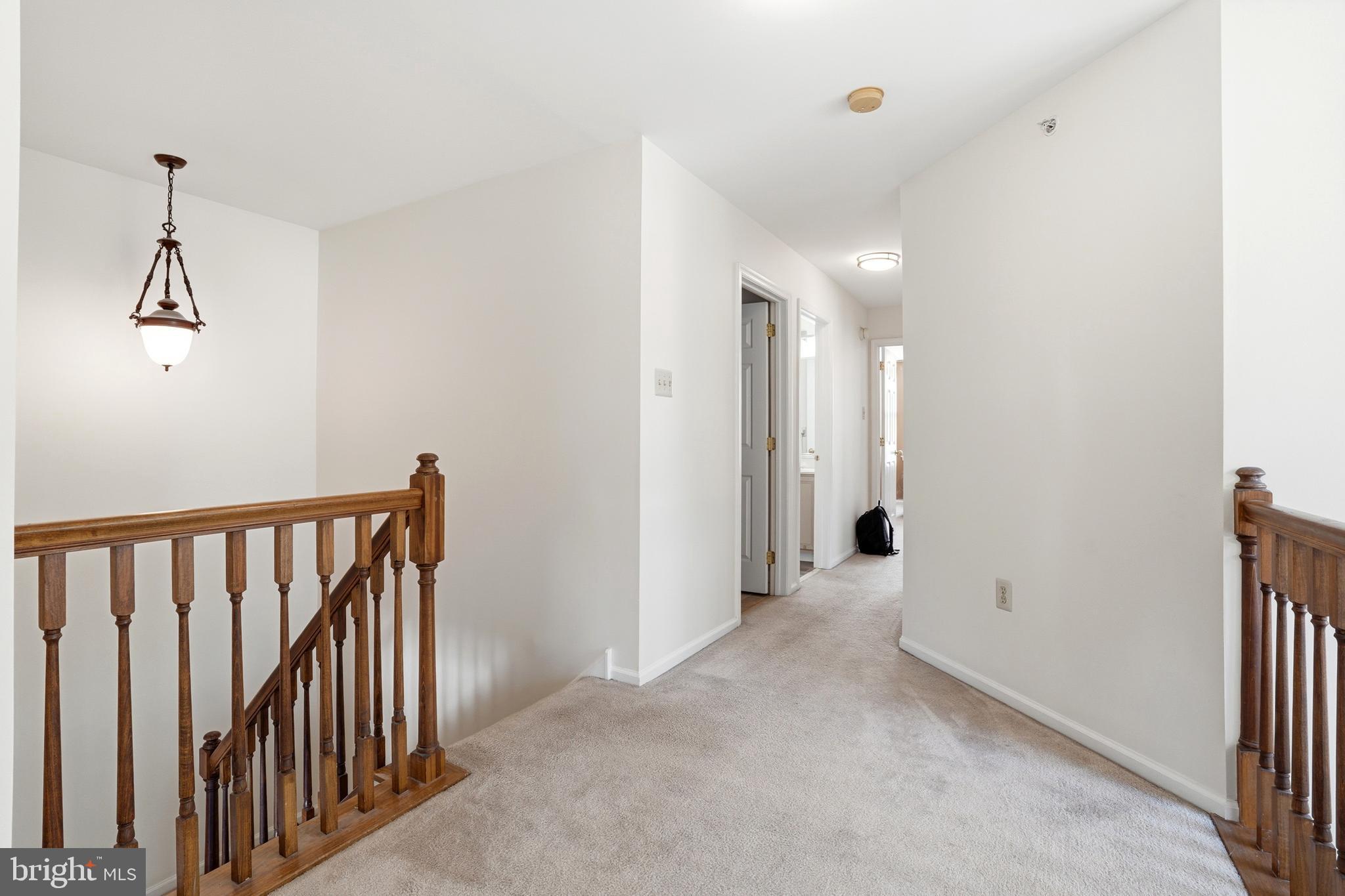 WARRINGTON HUNT - Residential