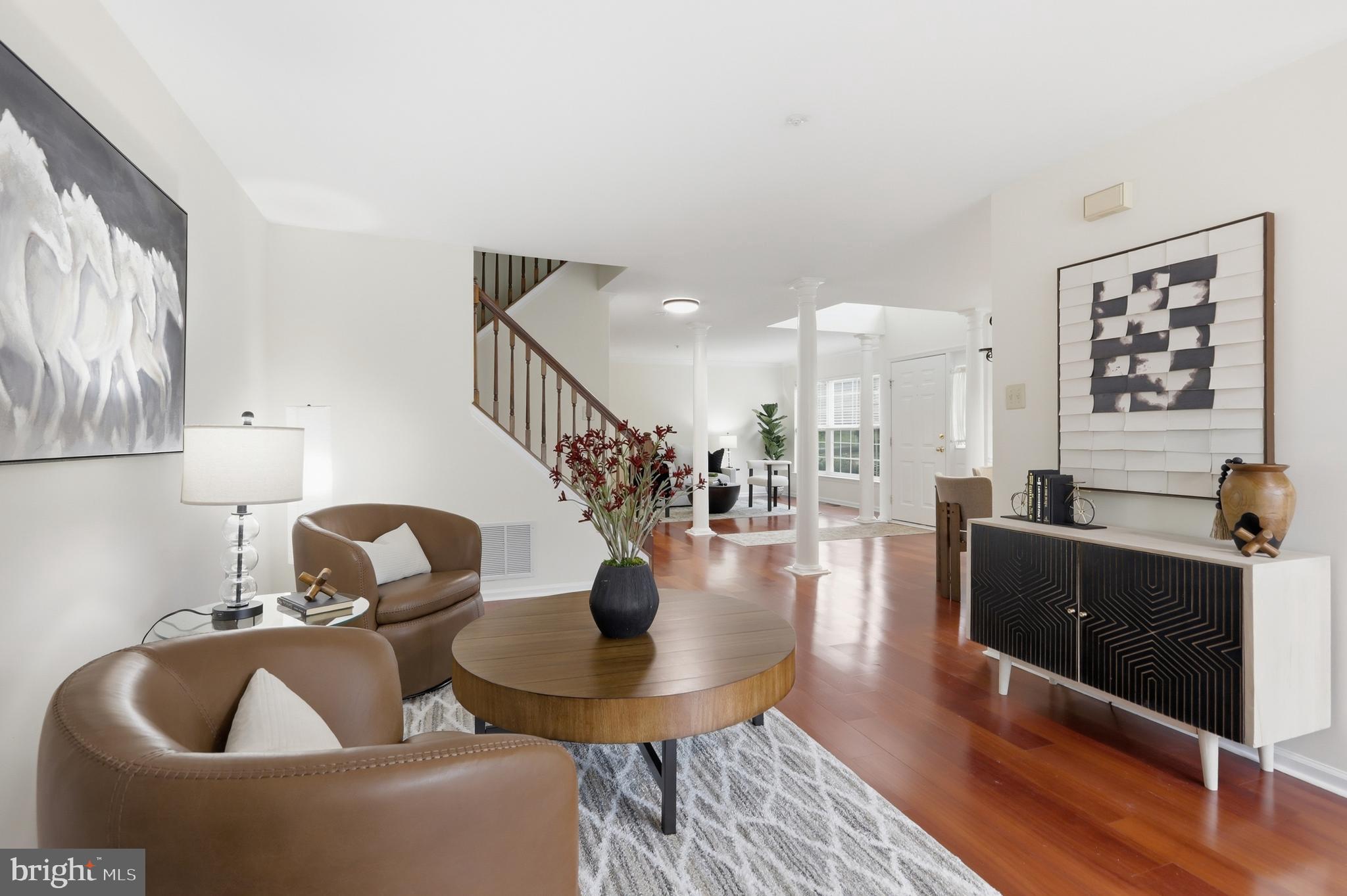 WARRINGTON HUNT - Residential