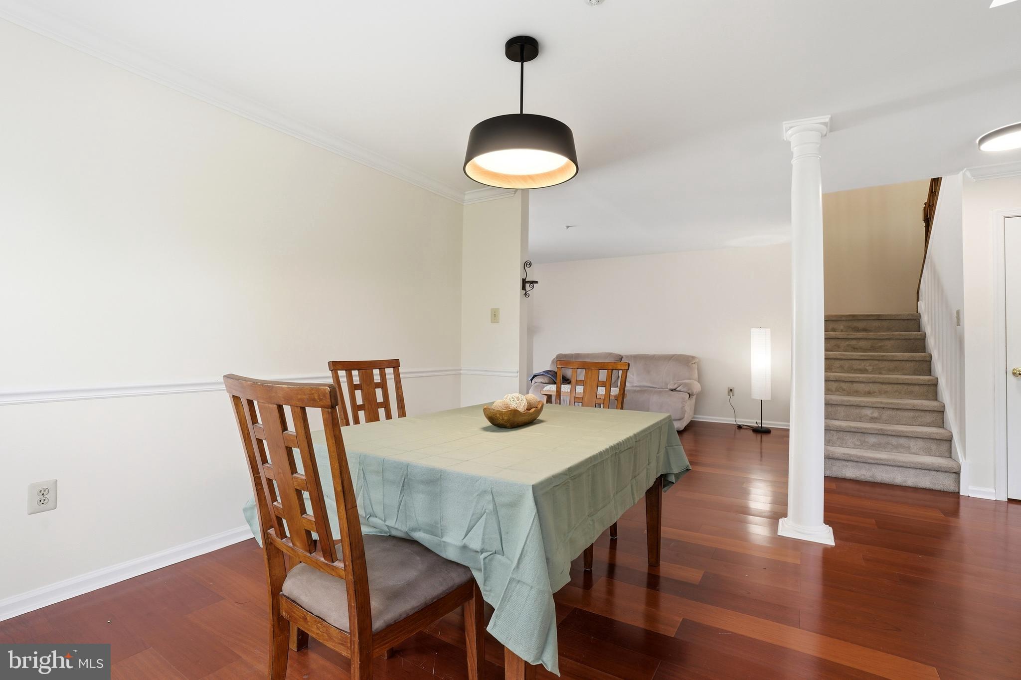 WARRINGTON HUNT - Residential