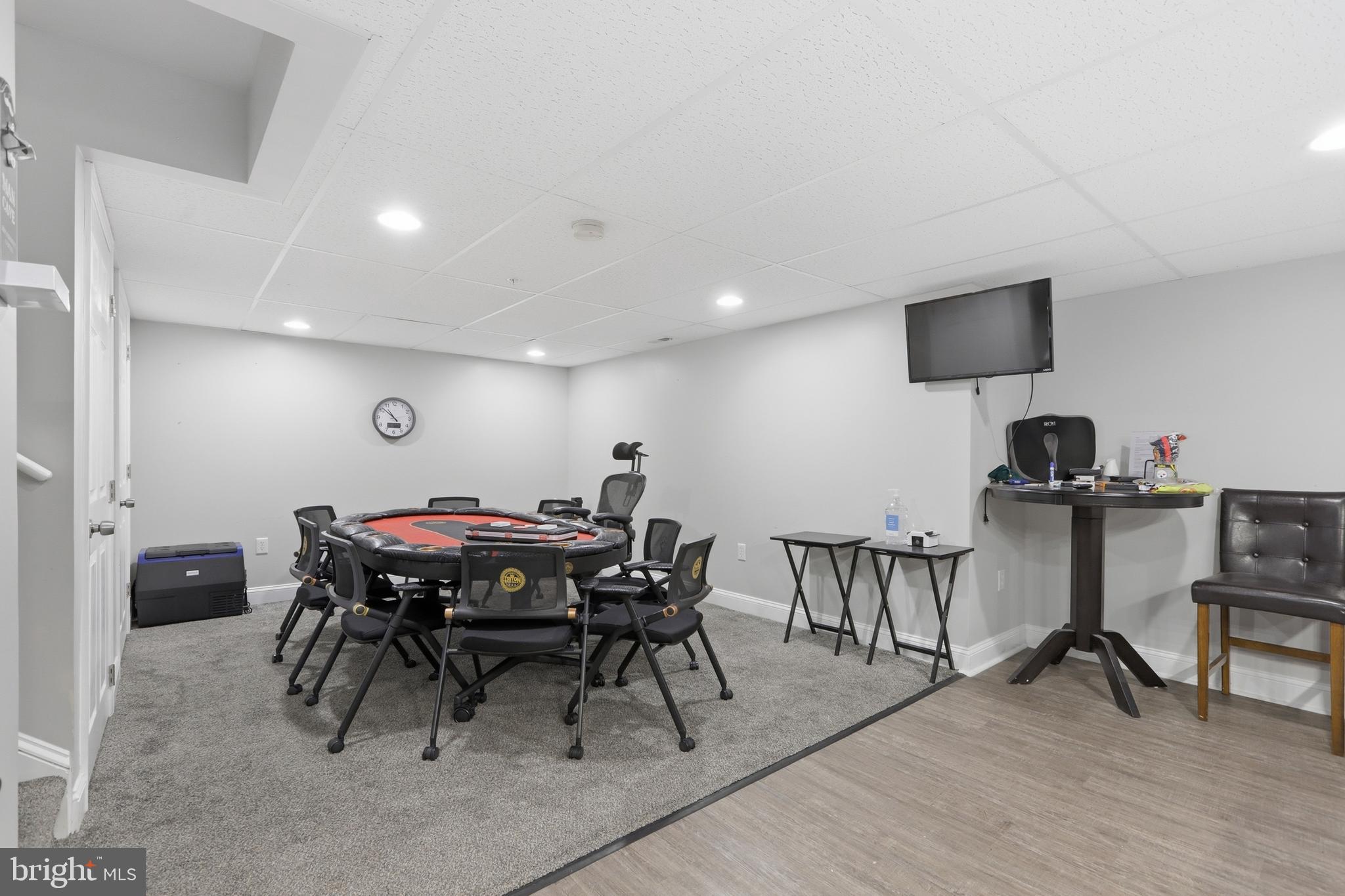 WARRINGTON HUNT - Residential