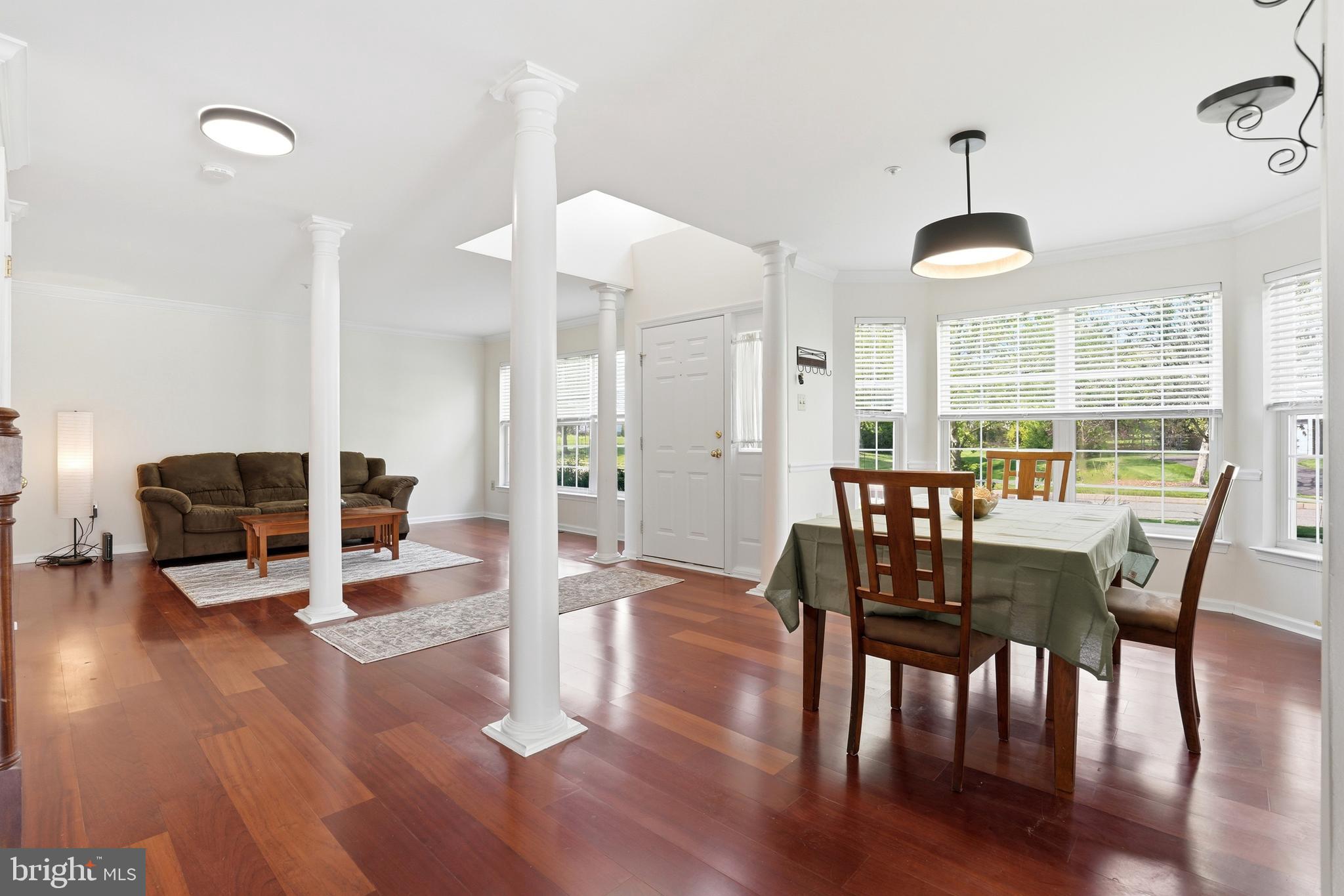 WARRINGTON HUNT - Residential