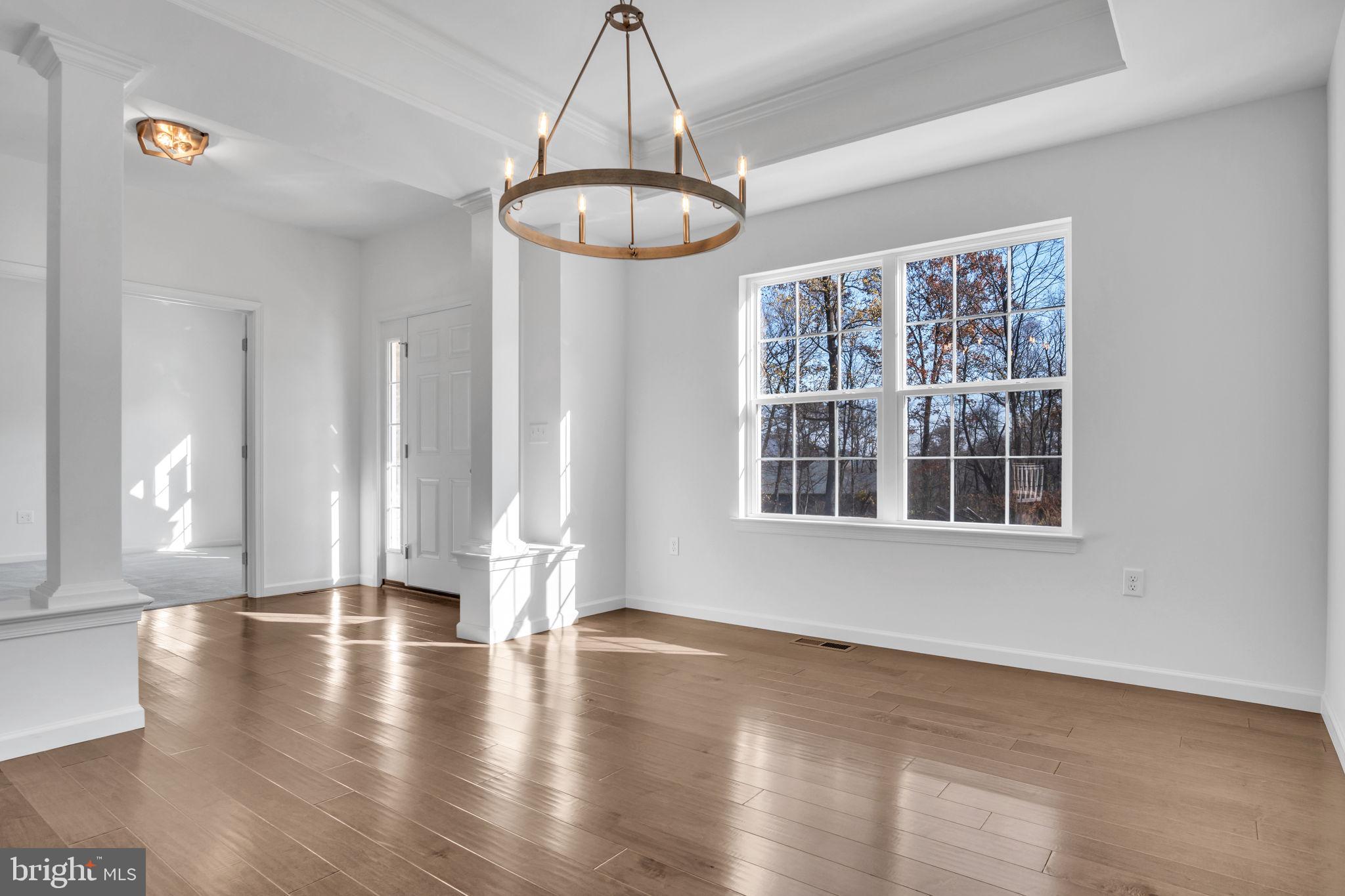 ROCKVILLE ESTATES - Residential