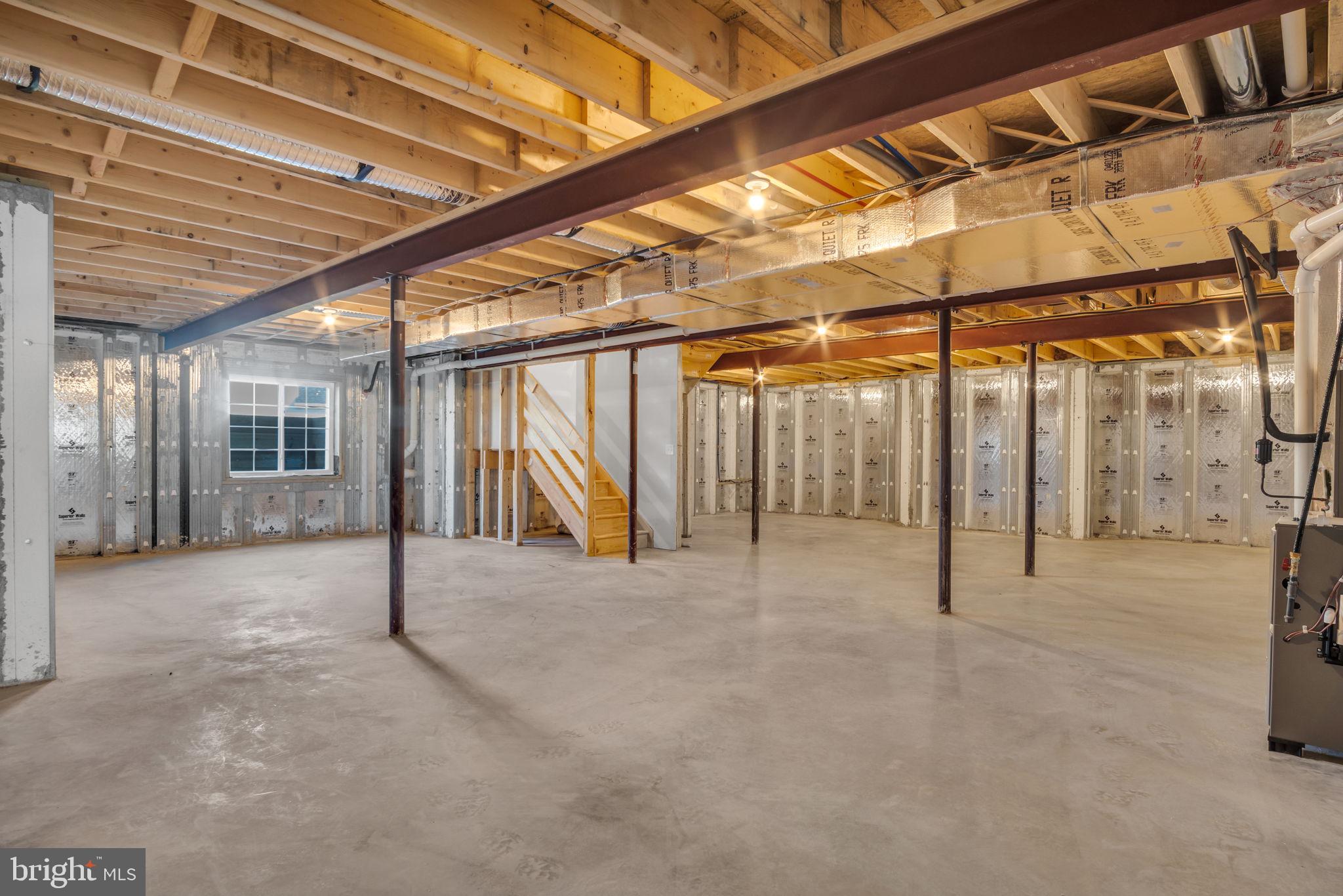 ROCKVILLE ESTATES - Residential