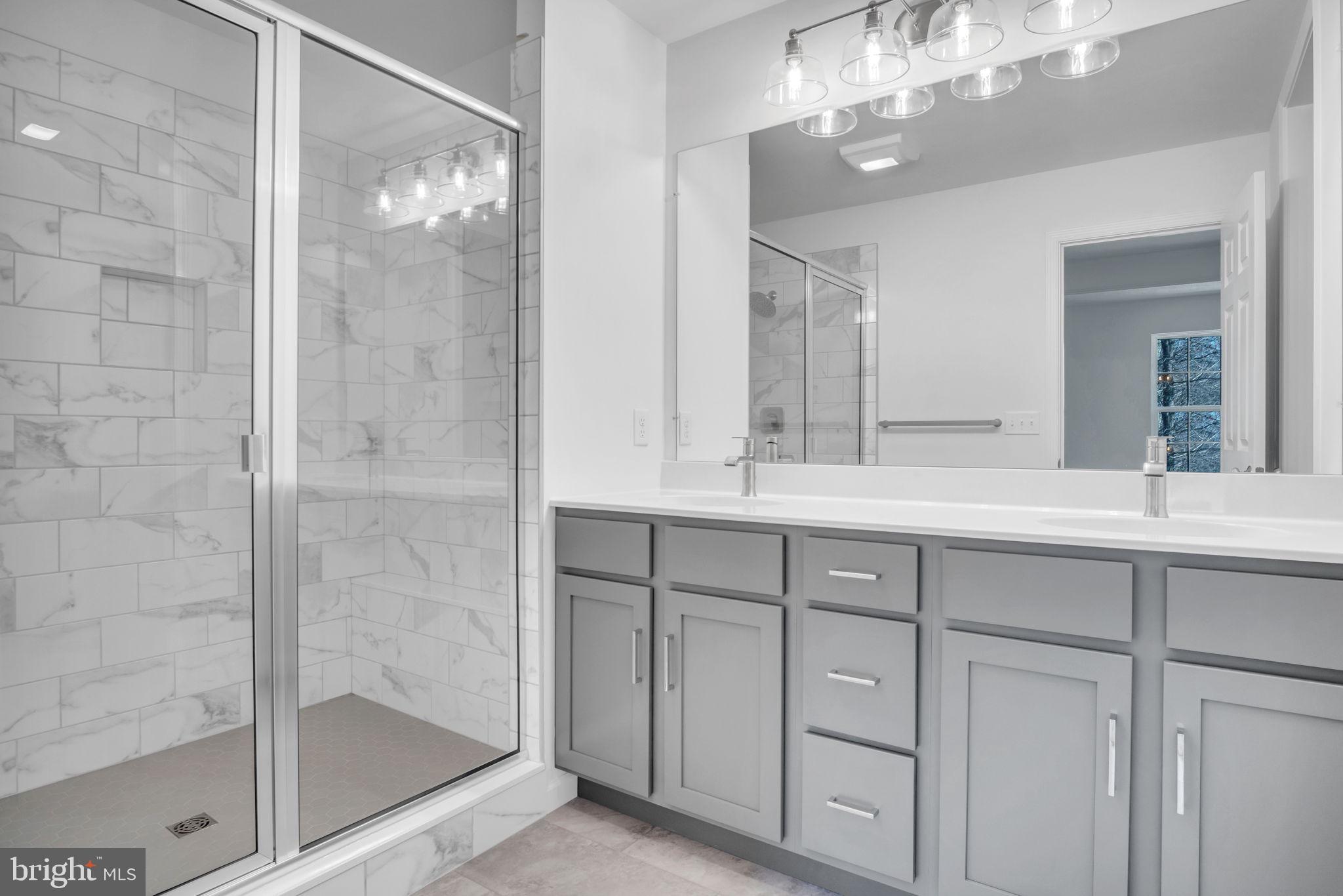 ROCKVILLE ESTATES - Residential