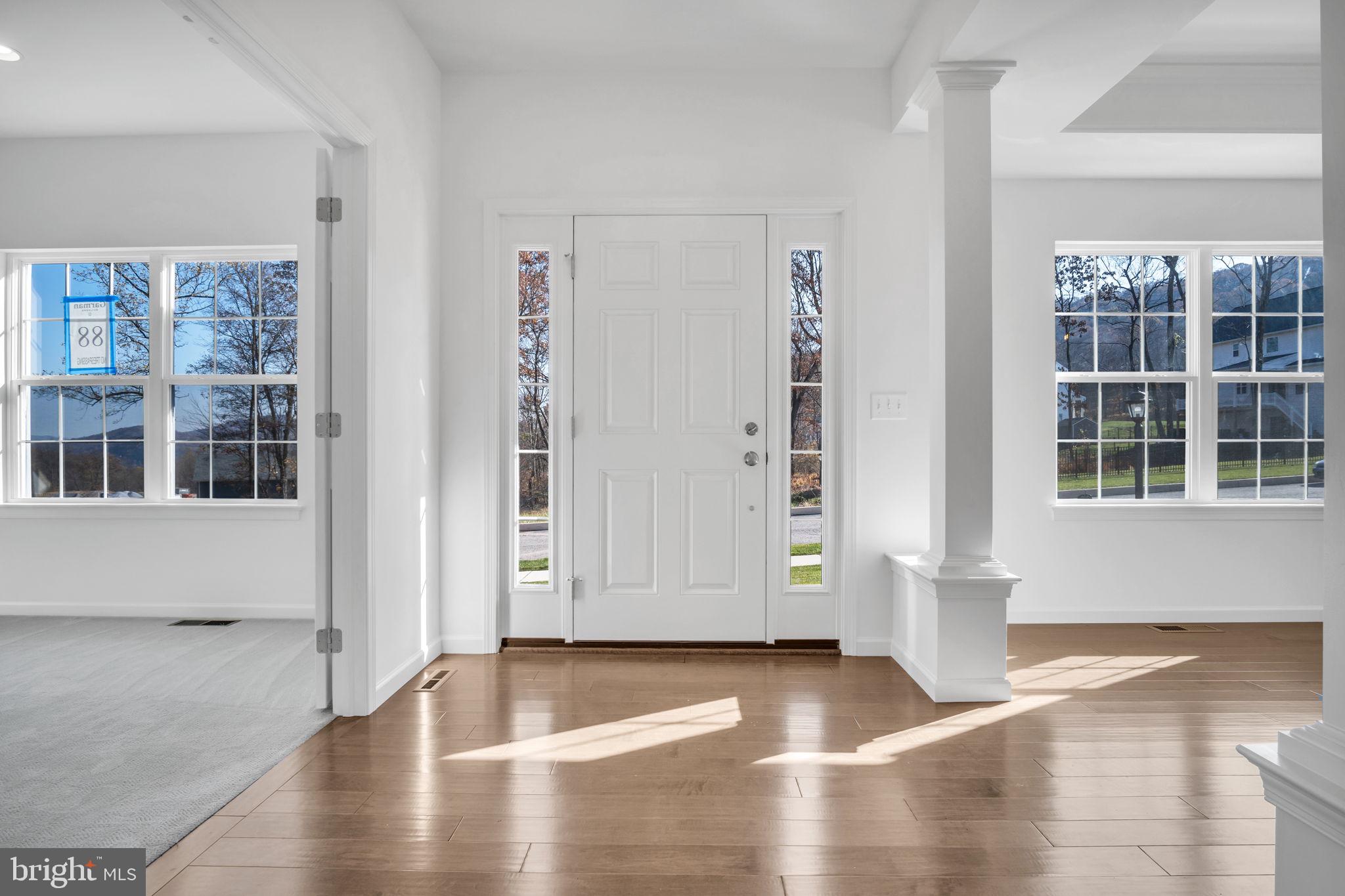 ROCKVILLE ESTATES - Residential