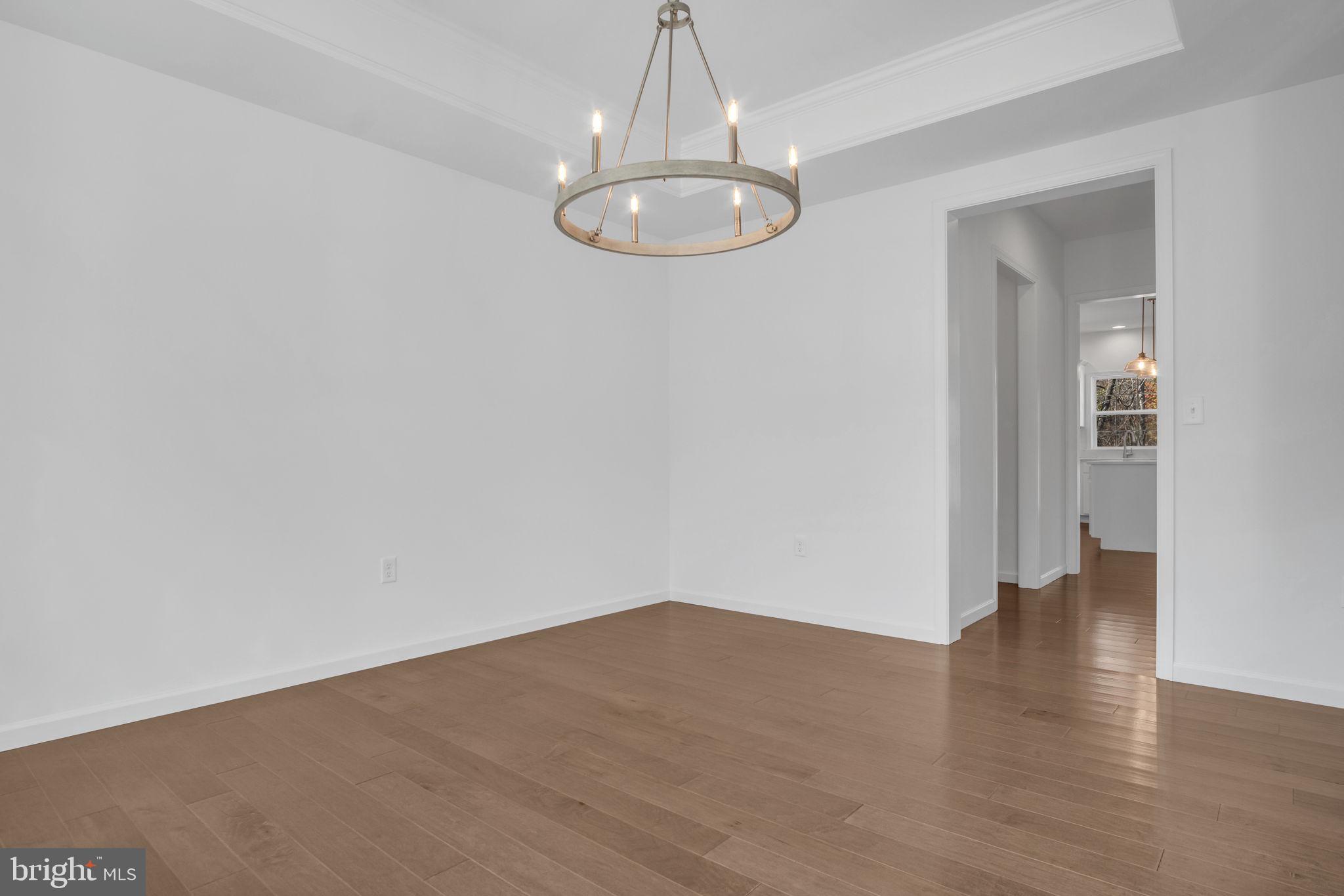 ROCKVILLE ESTATES - Residential