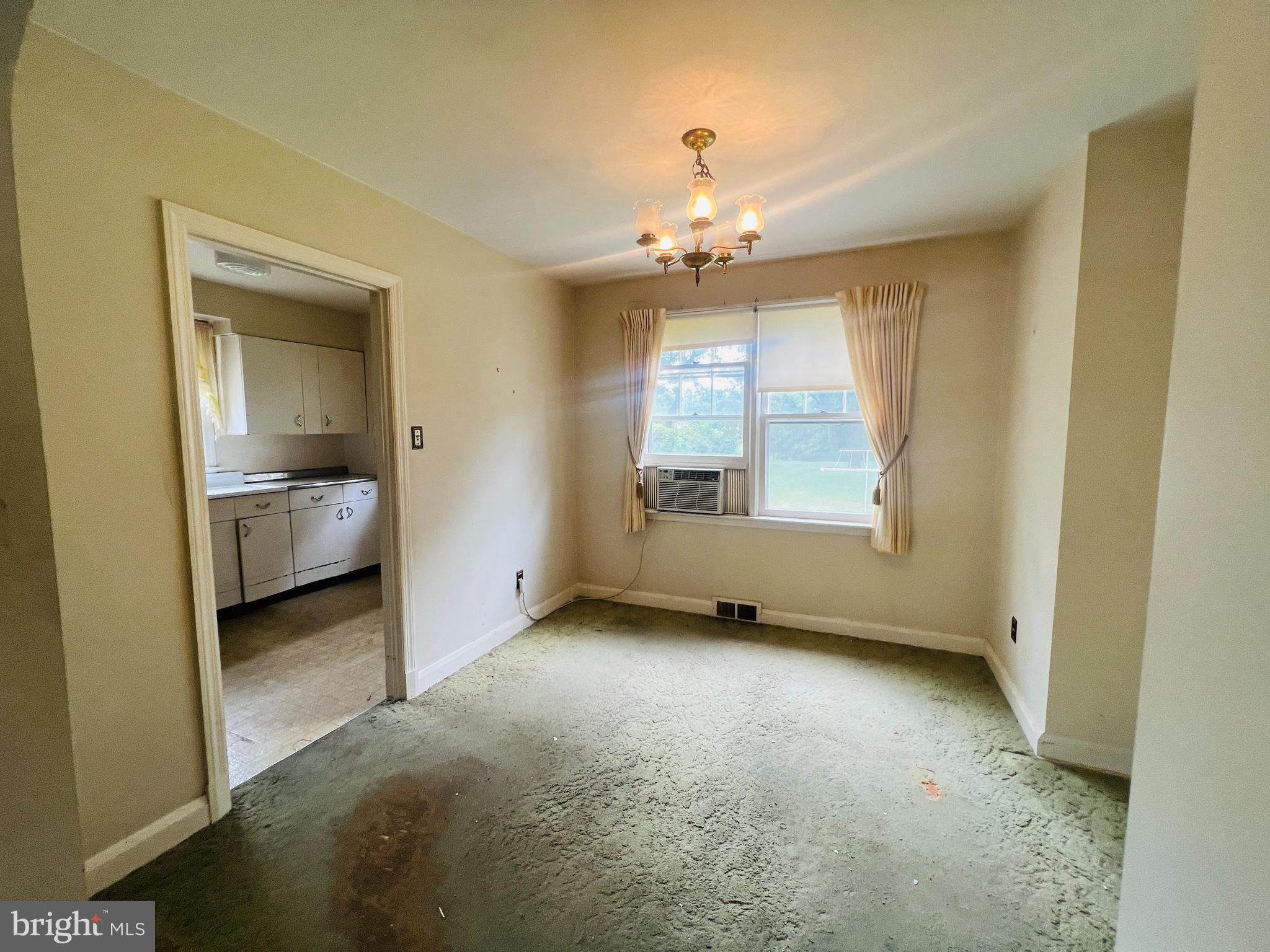 LONGVIEW ON MAGOTHY - Residential