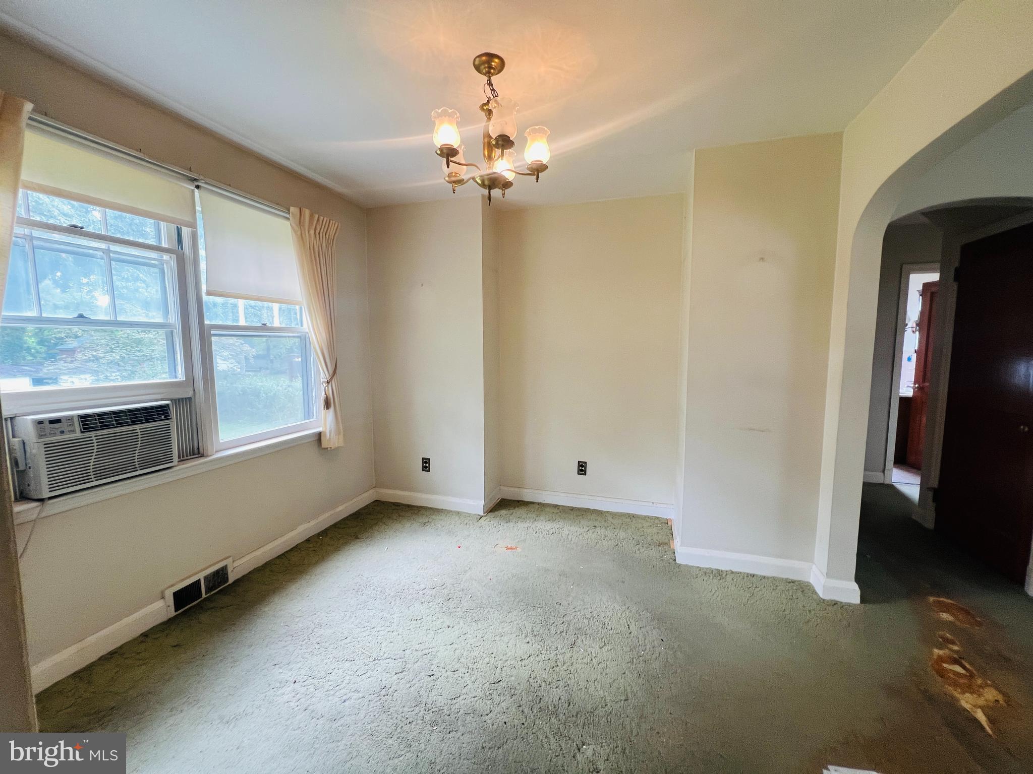 LONGVIEW ON MAGOTHY - Residential