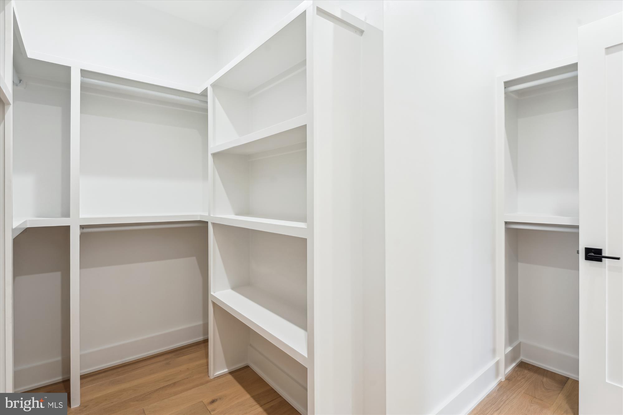 GEORGETOWN VILLAGE - Residential