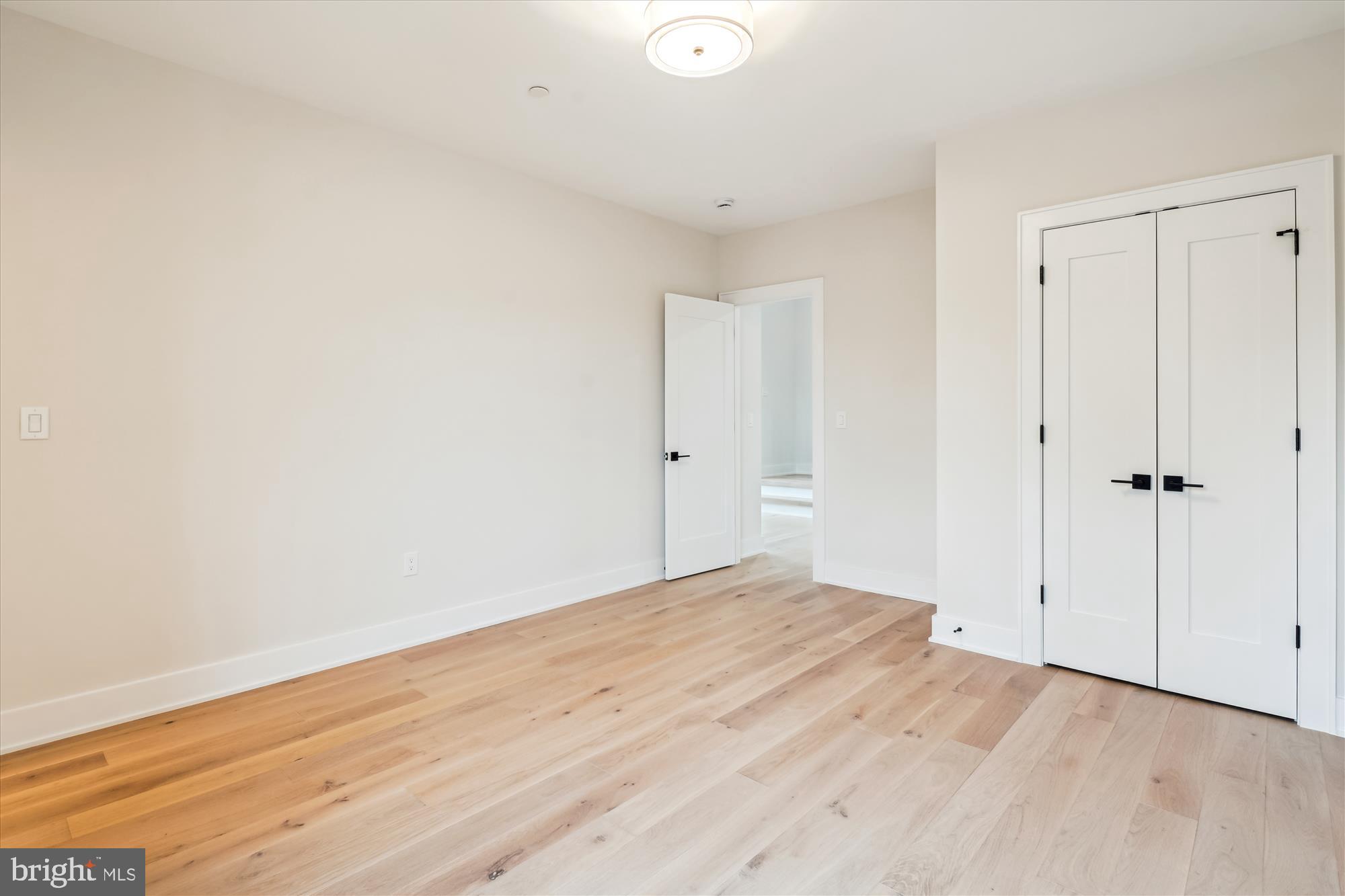 GEORGETOWN VILLAGE - Residential