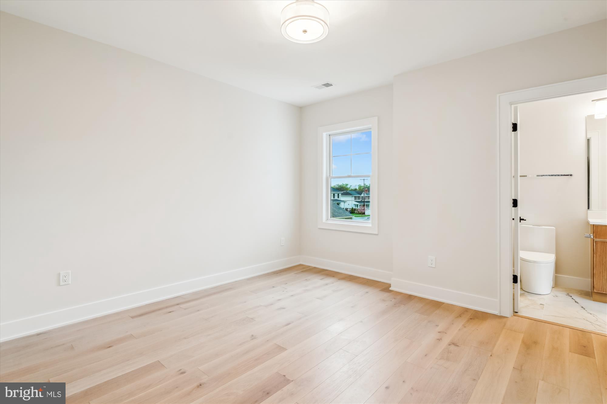 GEORGETOWN VILLAGE - Residential