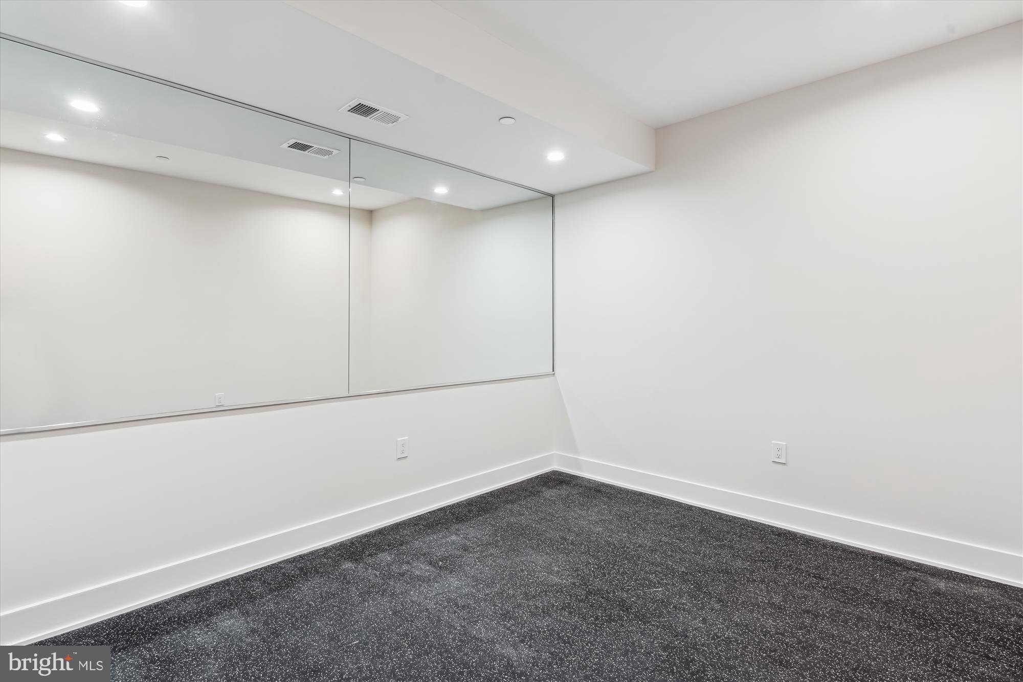 GEORGETOWN VILLAGE - Residential