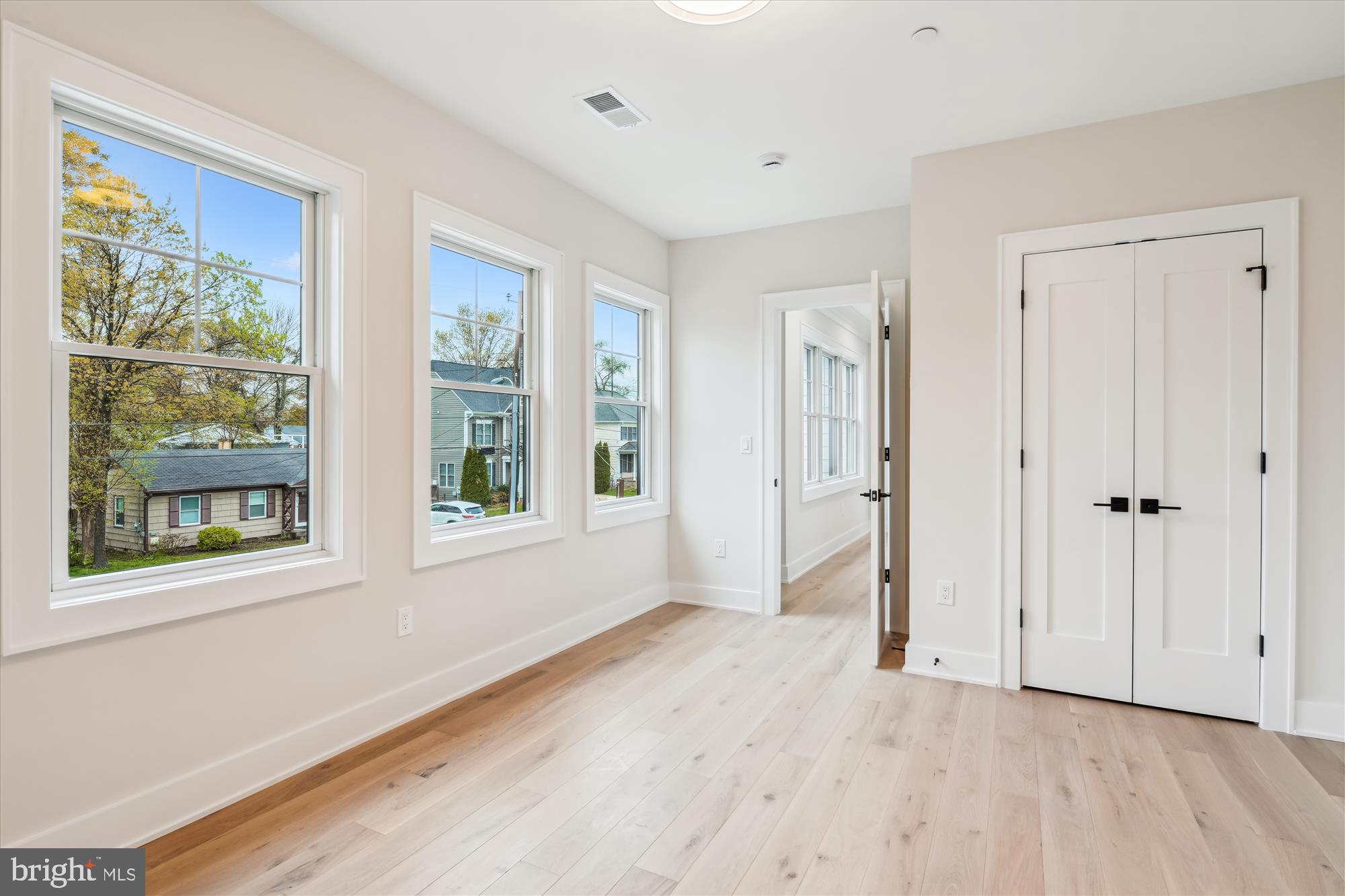 GEORGETOWN VILLAGE - Residential