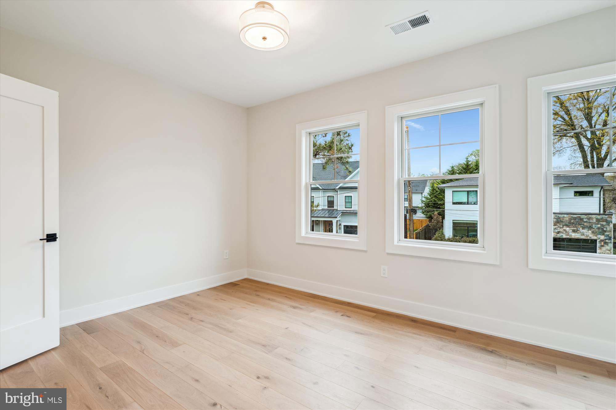 GEORGETOWN VILLAGE - Residential