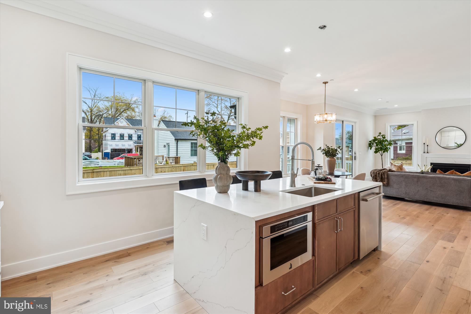 GEORGETOWN VILLAGE - Residential