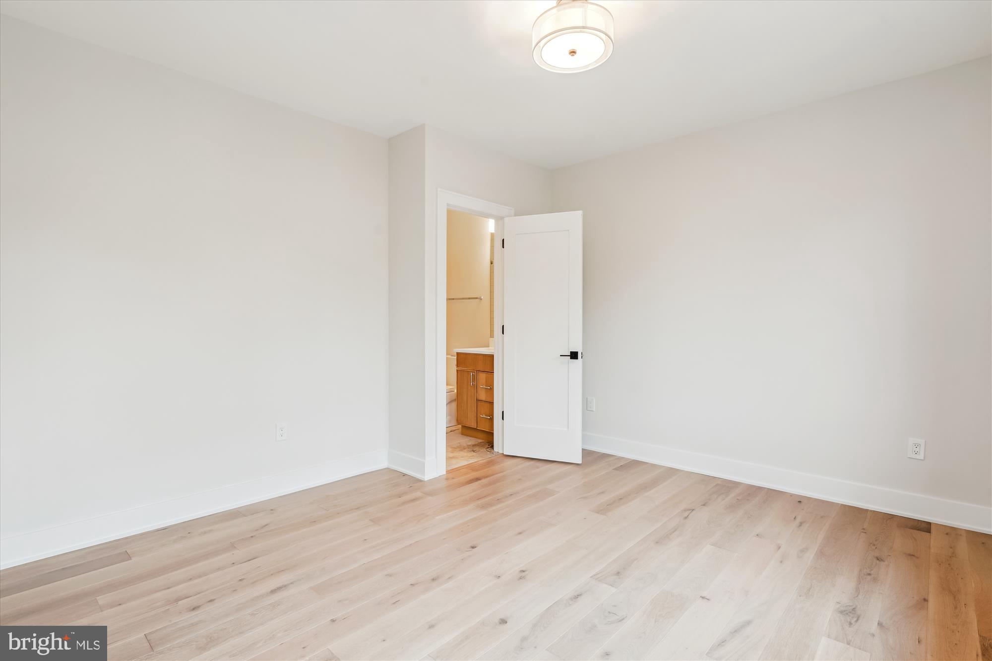 GEORGETOWN VILLAGE - Residential