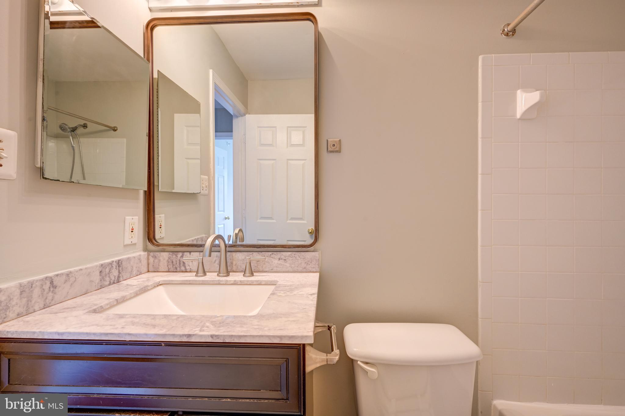 LYONS GATE - Residential Lease