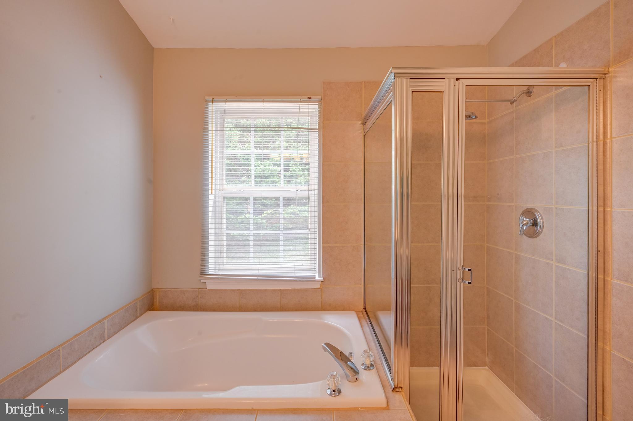 LYONS GATE - Residential Lease