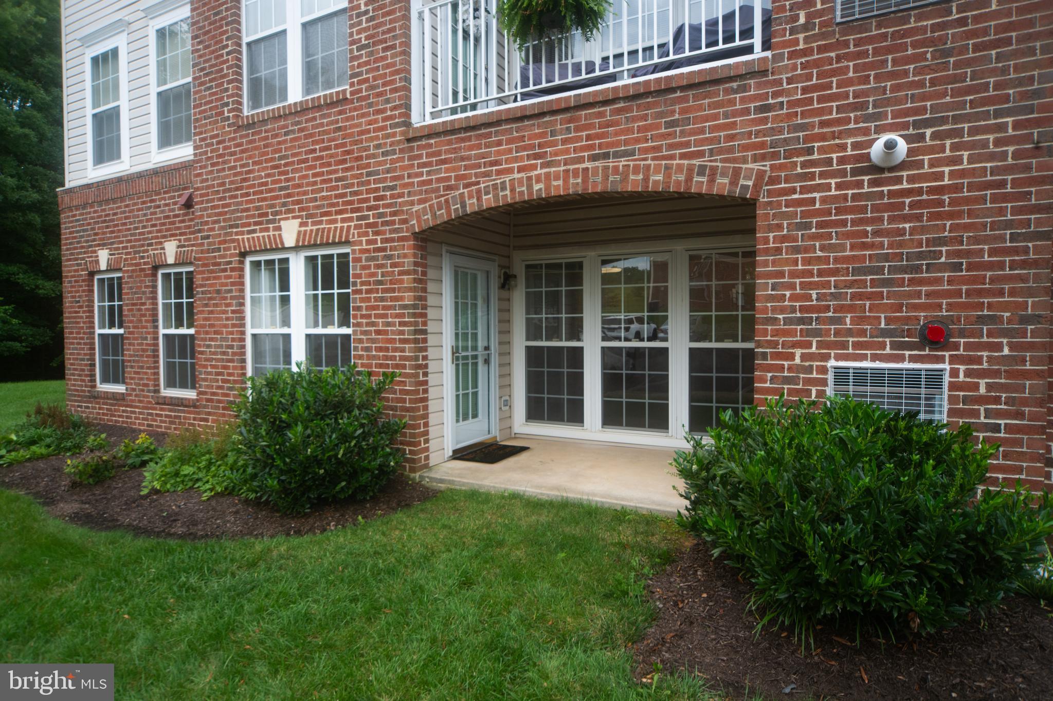2493 AMBER ORCHARD COURT E 101