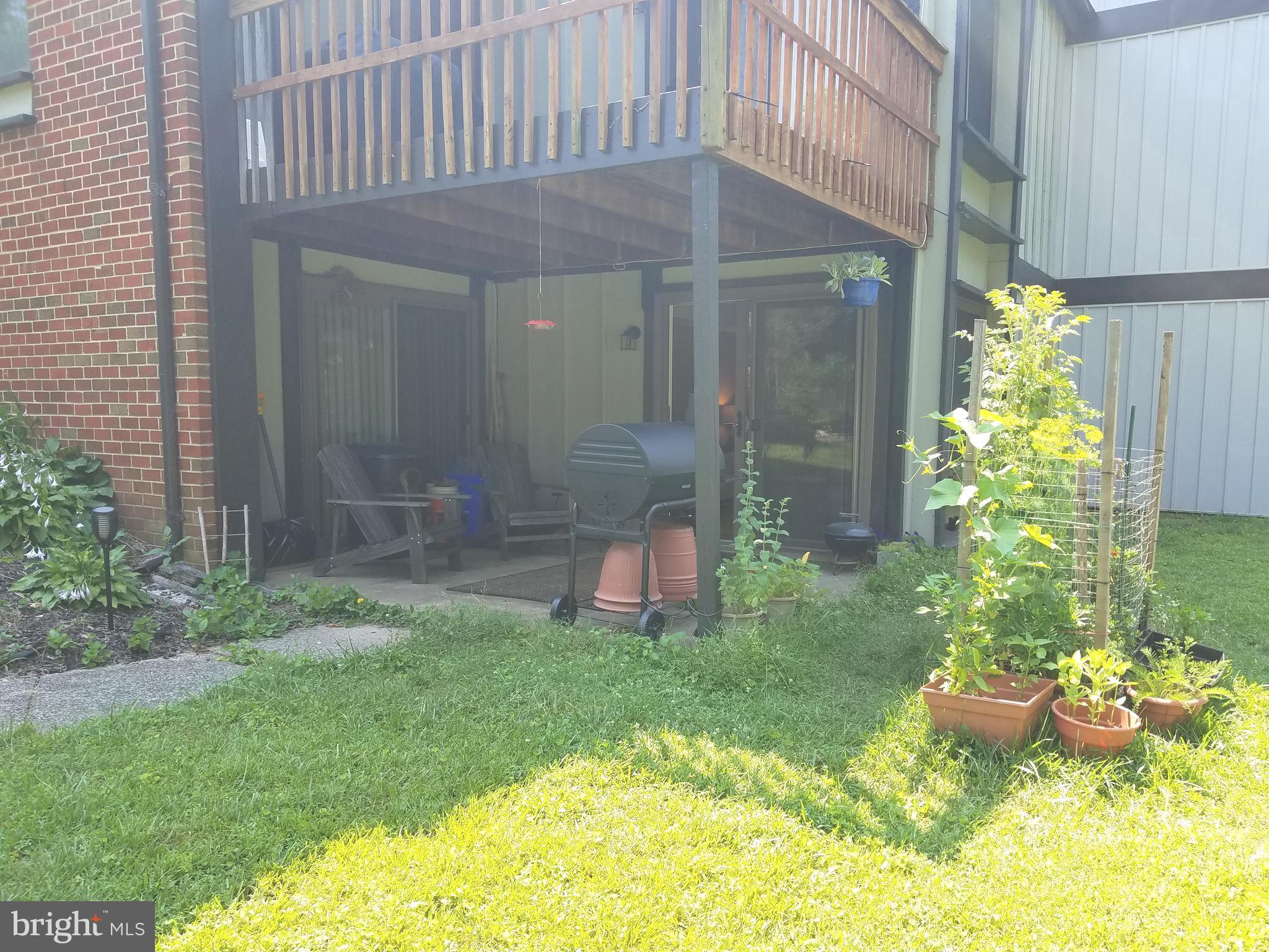 20114 LARKSPUR COURT REAR