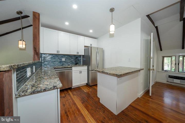 BRYN MAWR - Residential Lease