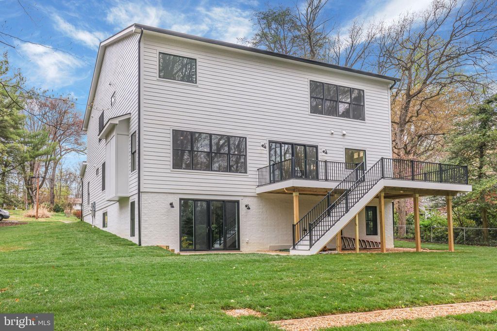 listing image 112