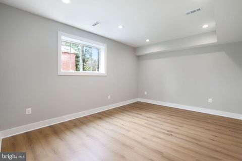 listing image 109