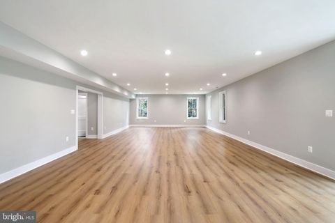 listing image 101