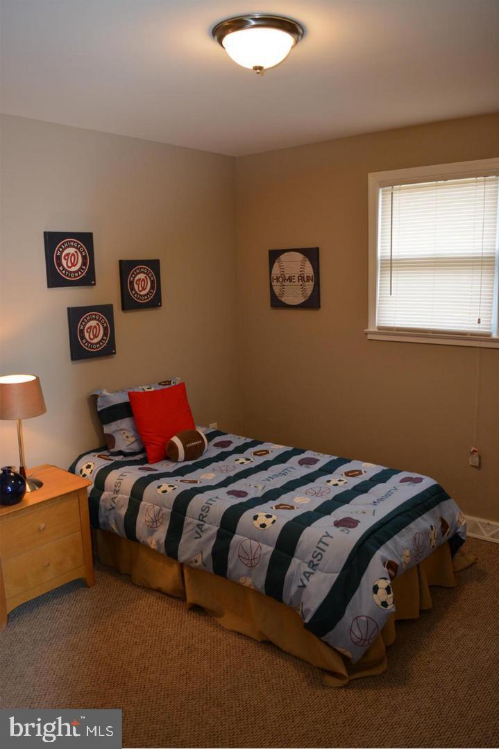 SUBURBAN ESTATES - Residential