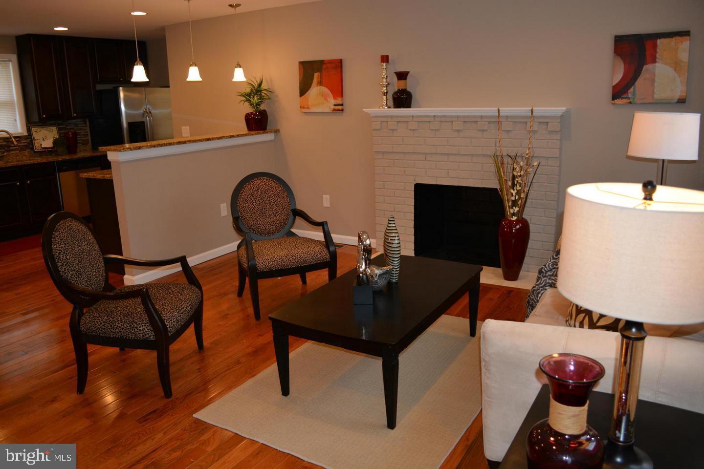 SUBURBAN ESTATES - Residential