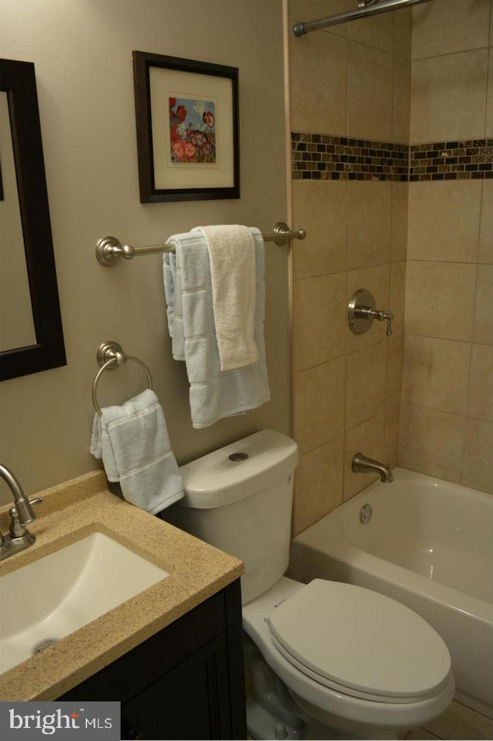 SUBURBAN ESTATES - Residential