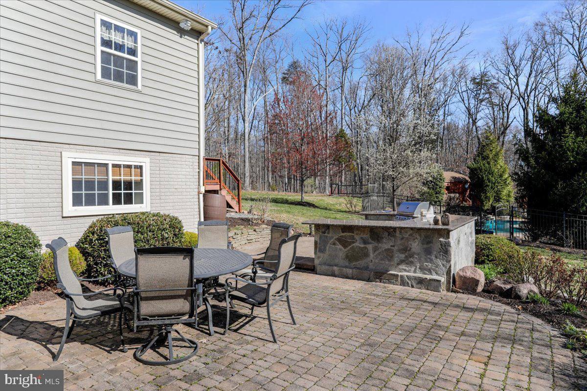 OAK LANE ESTATES - Residential