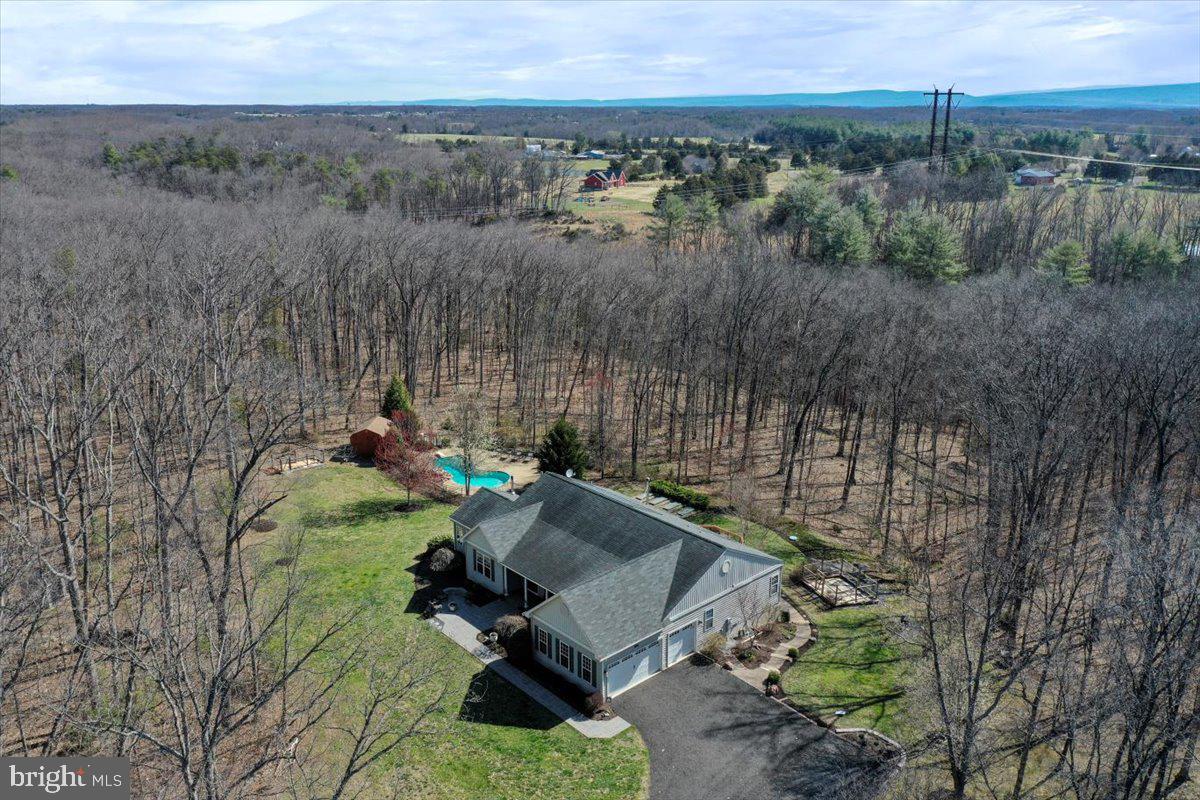 OAK LANE ESTATES - Residential