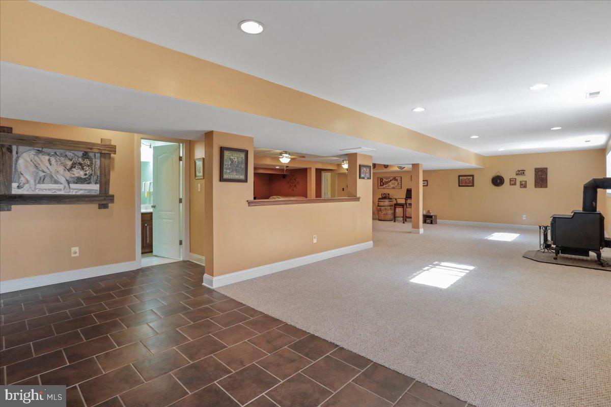 OAK LANE ESTATES - Residential